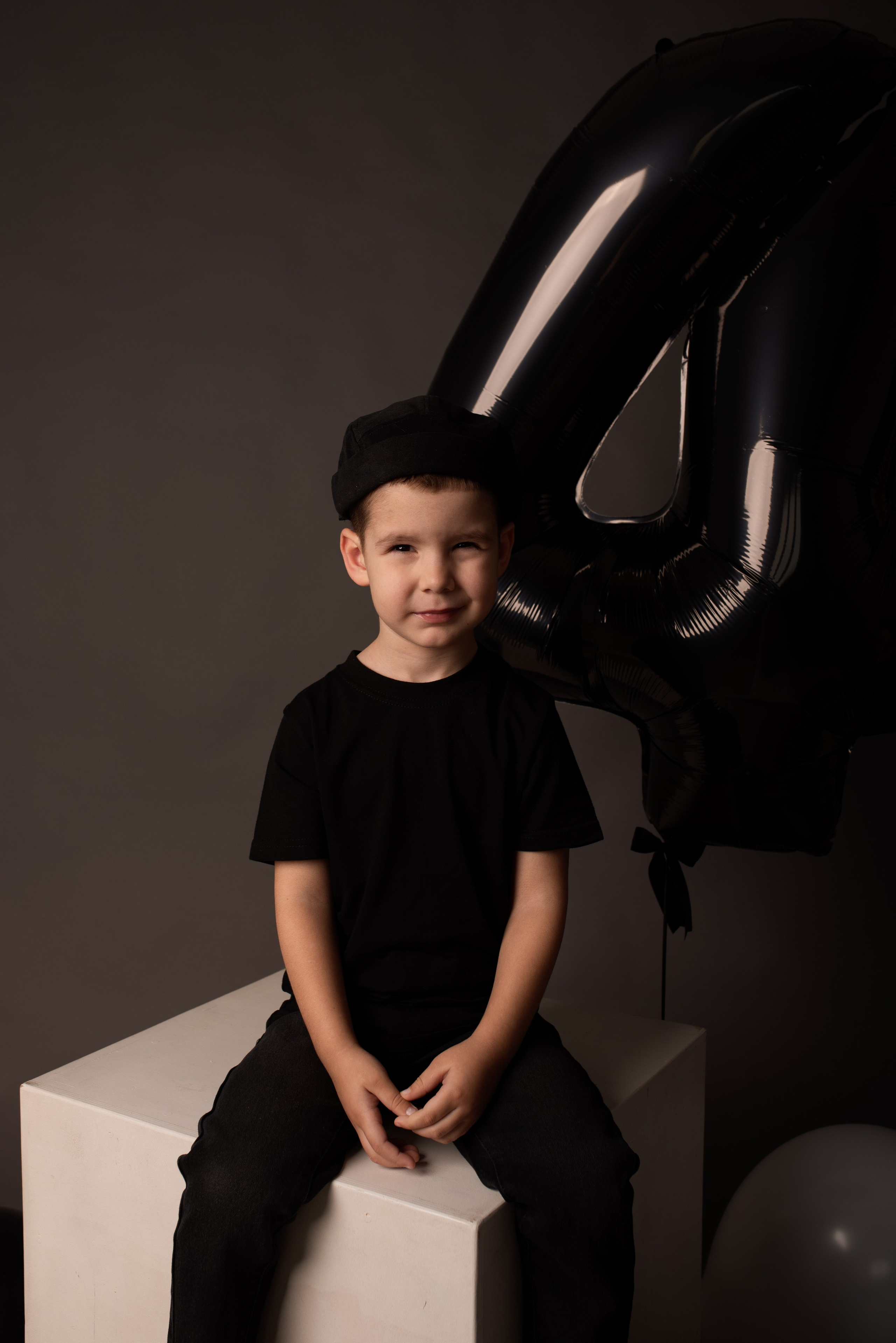 Первый тортик. Фотограф новорожденных и детей до года в Челябинске Иванова Елена