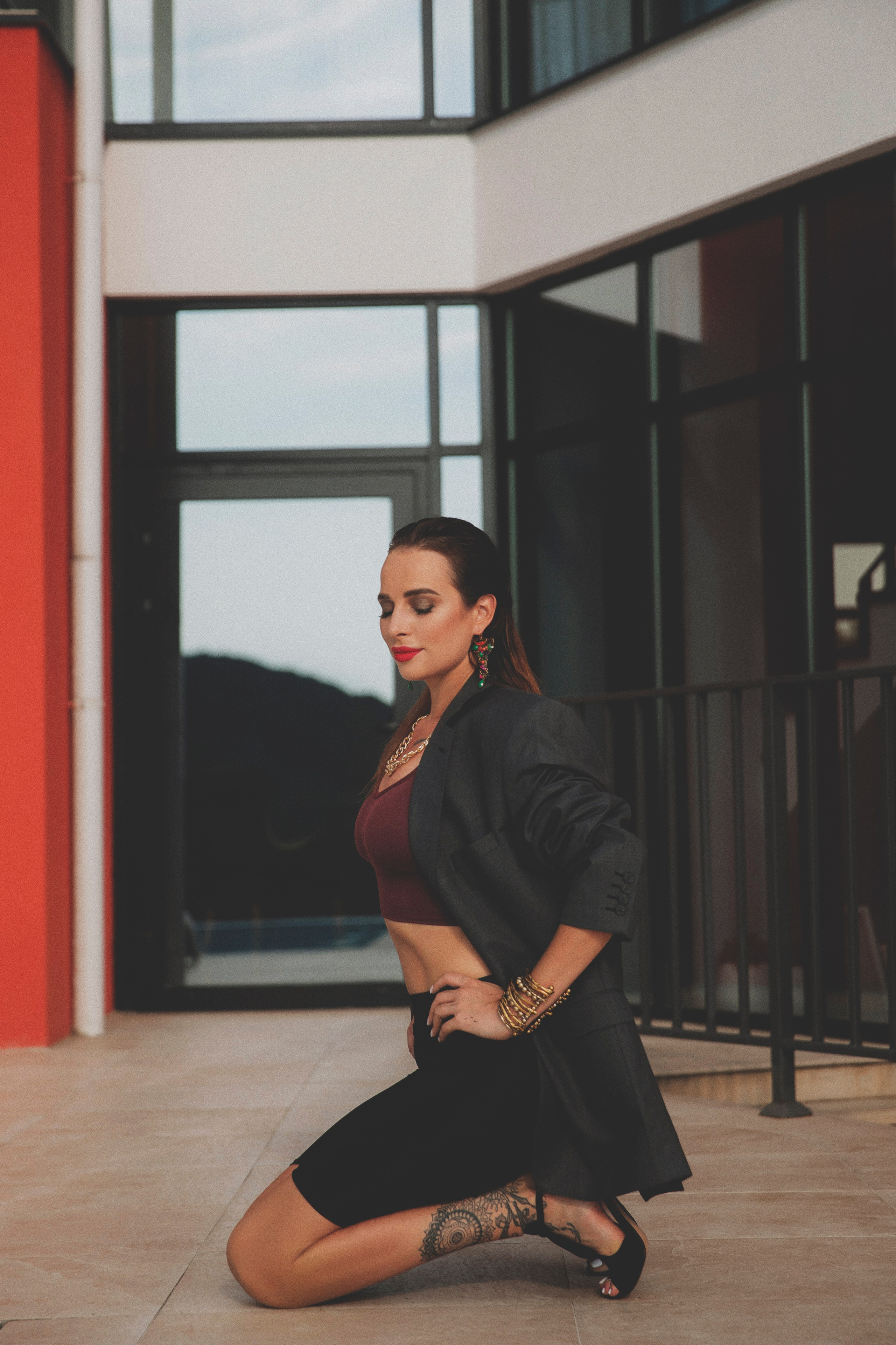 Бассейн. Инна и Валерия. Свадебный и семейный фотограф Колоскова Мария (Сочи и весь мир)