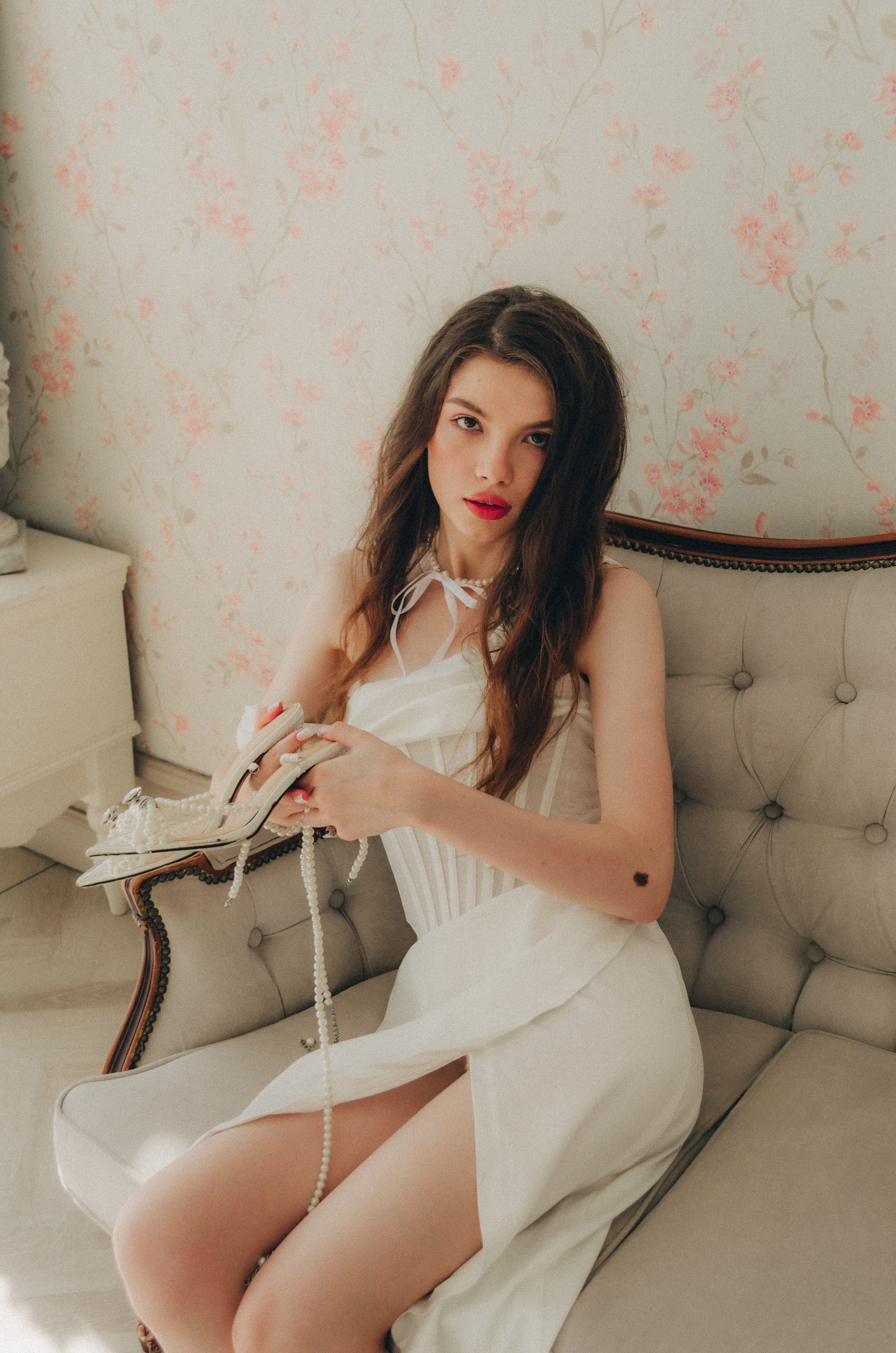 Фотосессия в стиле old money vintage. Денисова Аля — фотограф для парных съемок и индивидуальных историй в Барнауле