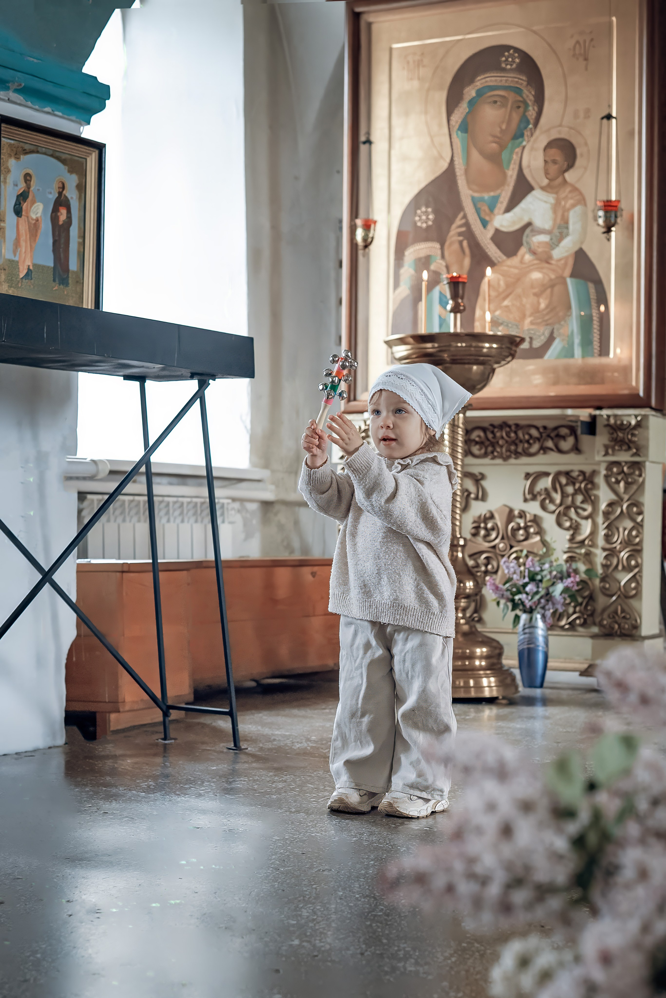 Крещение Машеньки в Свято-Троицком соборе Емельяново. Фотографы крещения/венчания  Красноярск Татьяна и Вячеслав Переваловы