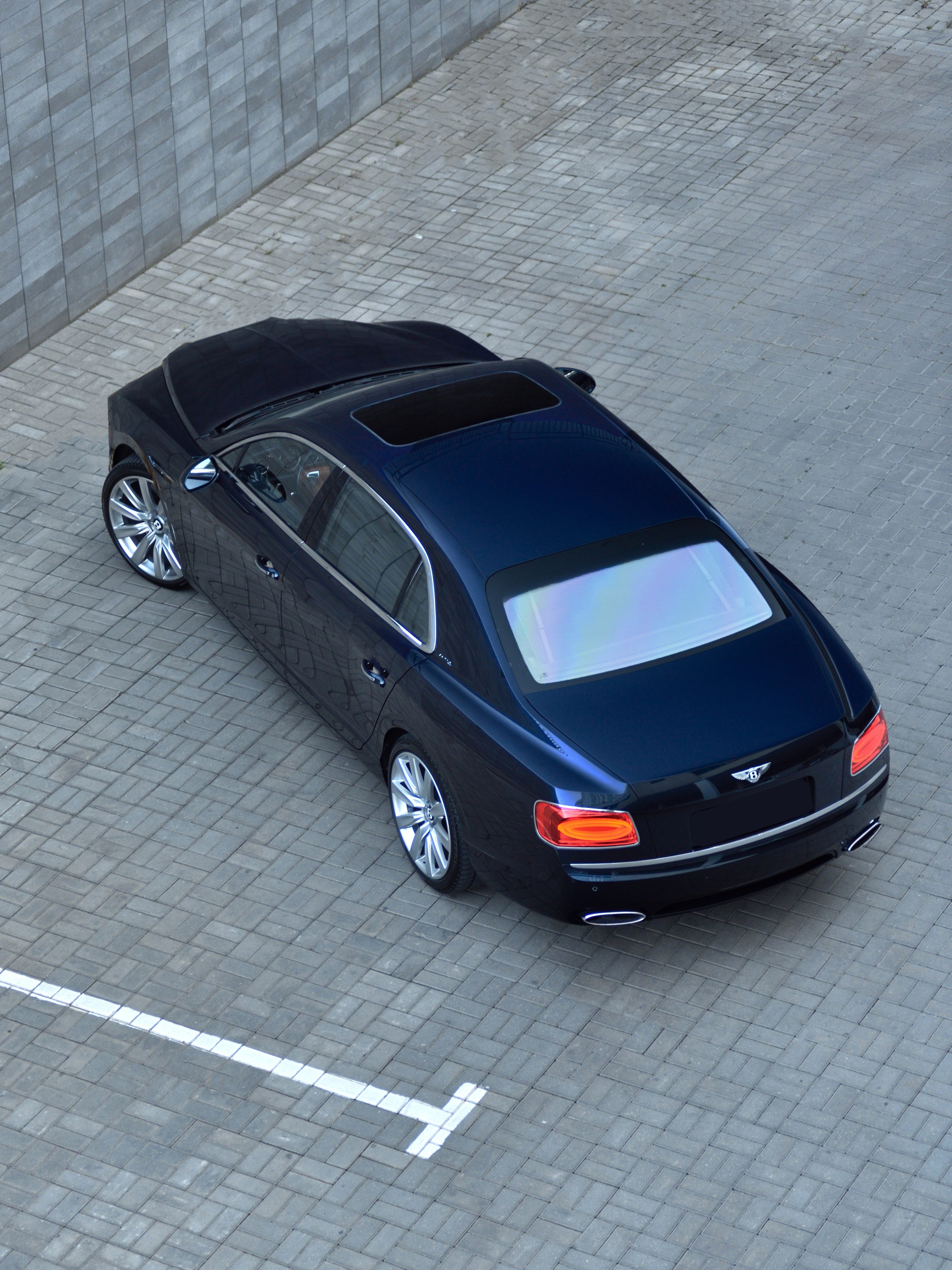 Bentle Continental GT 6.0. Автомобильный и интерьерный фотограф в Минске Александр Тагаев