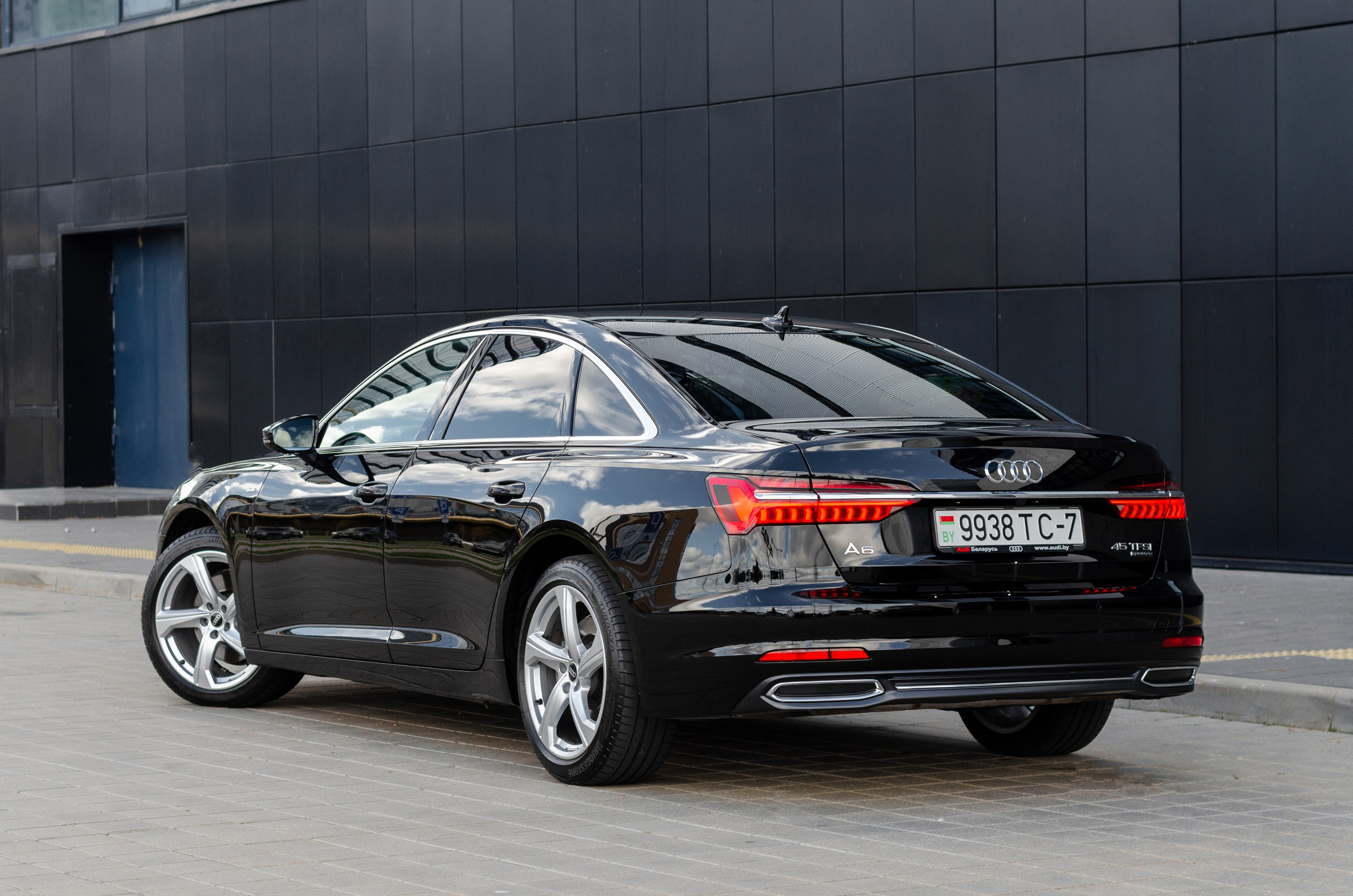 Audi A6. Автомобильный и интерьерный фотограф в Минске Александр Тагаев