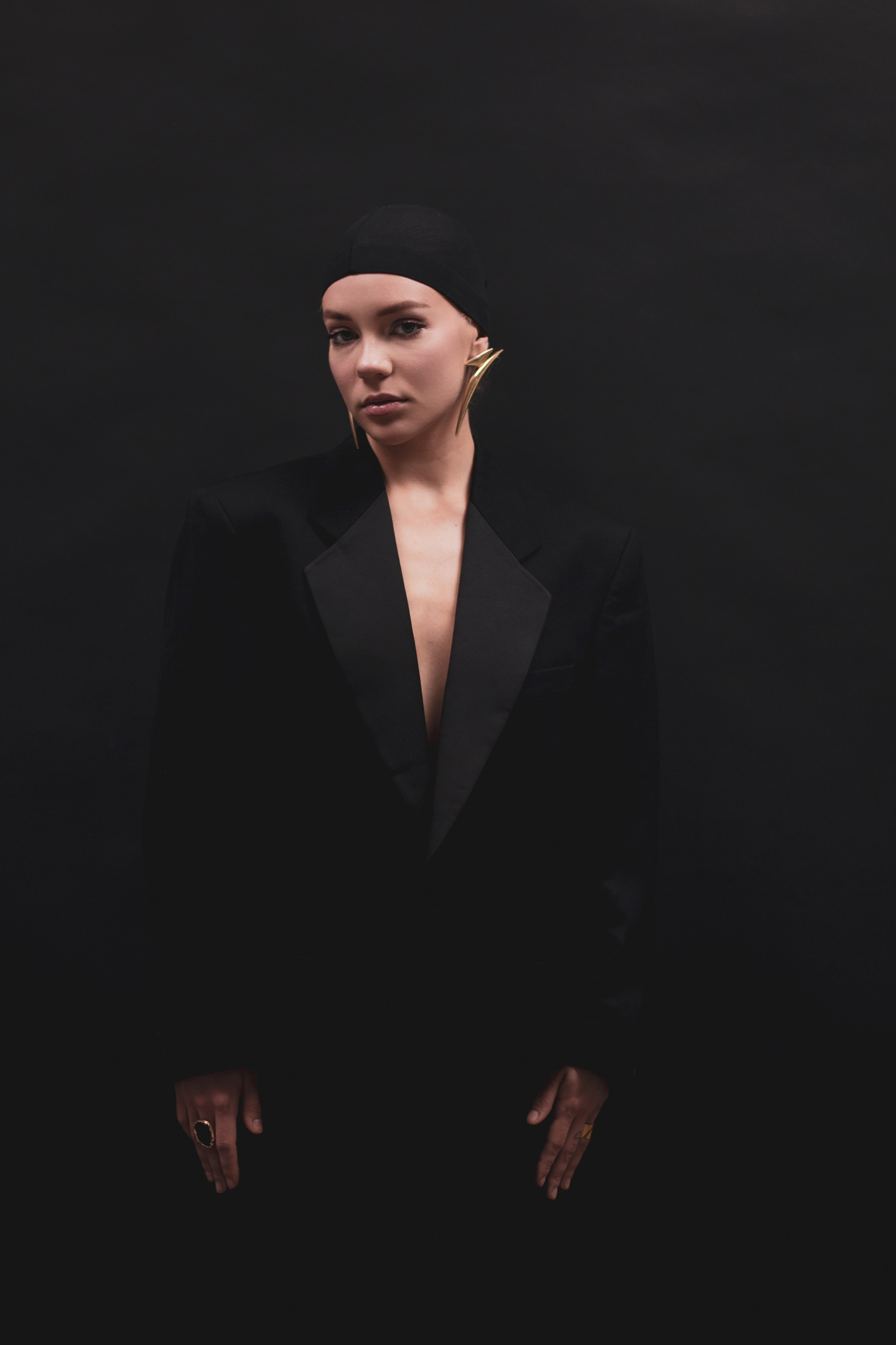 Портретная съемка — Яника. Портретный фотограф в Орле. Готовые фото за 3 дня! Помощь в позировании. Советы по организации