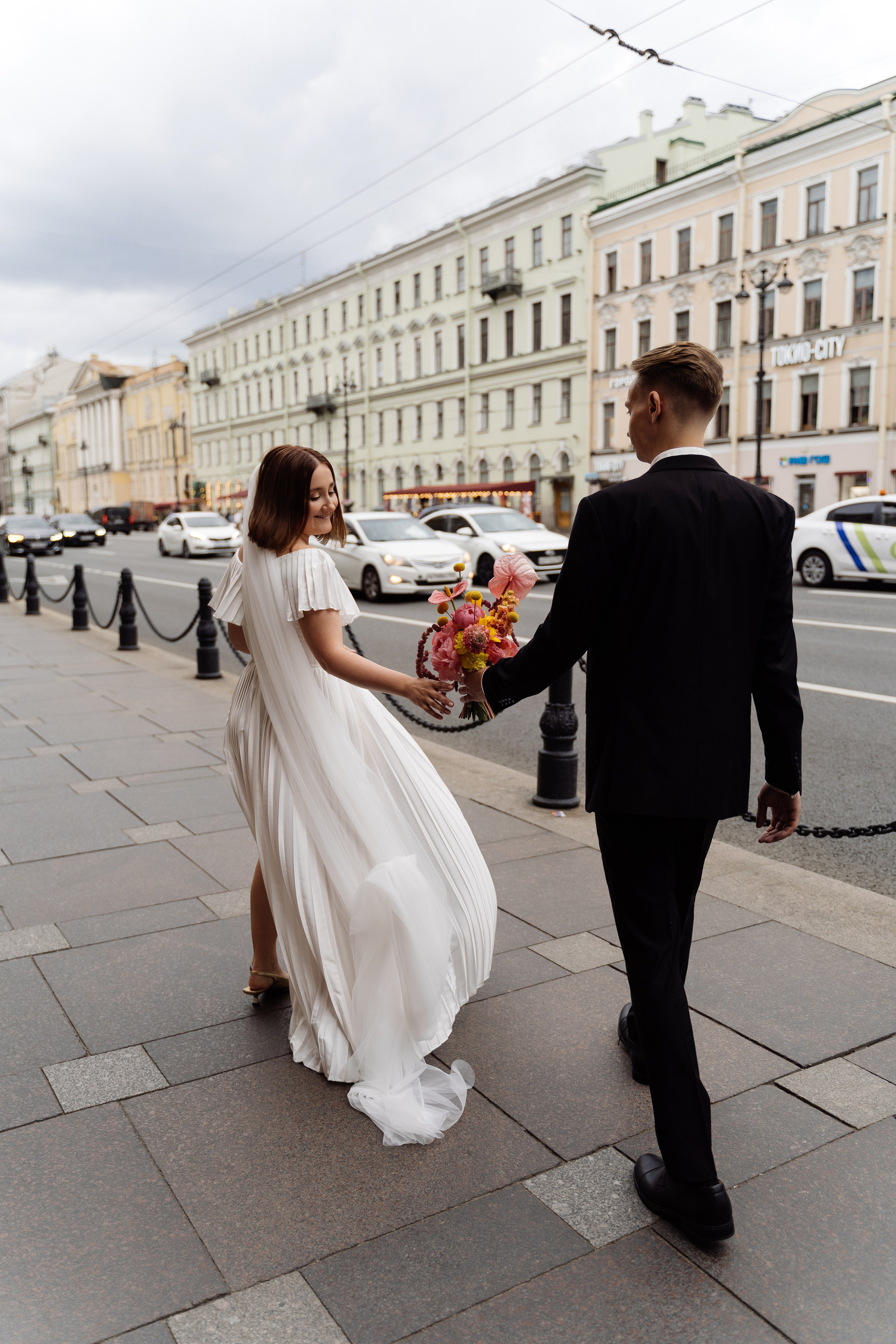 Свадьба на крыше Петербурга. Свадебный фотограф организатор в Санкт-Петербурге Ассоль Опарина