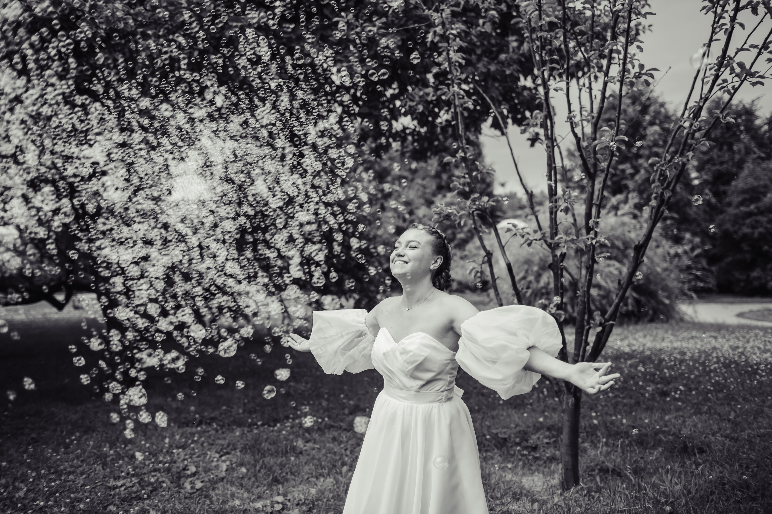 Евгения и Илья ЧБ. Свадебный фотограф в Москве Екатерина Огарская