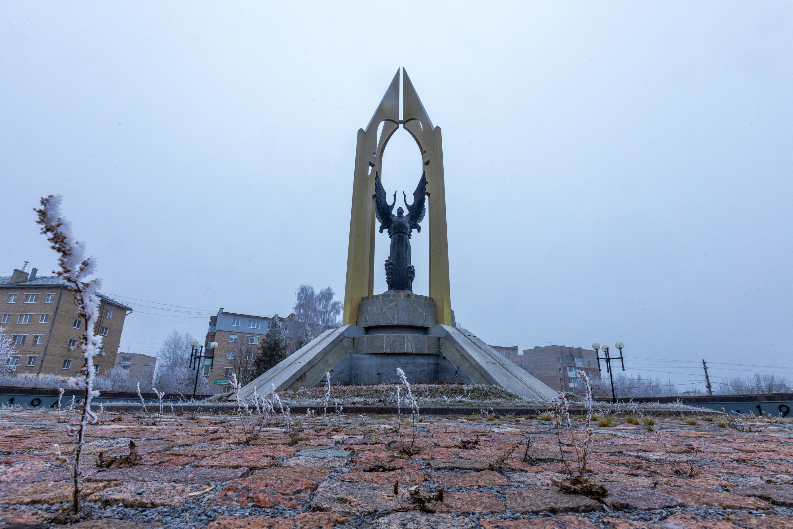 Иней — Менделеевский. Мемориалы Героям Великой Отечественной Войны. Фотограф в Туле Крупский АнДРей. Фотостудия «КАДР71» в Туле