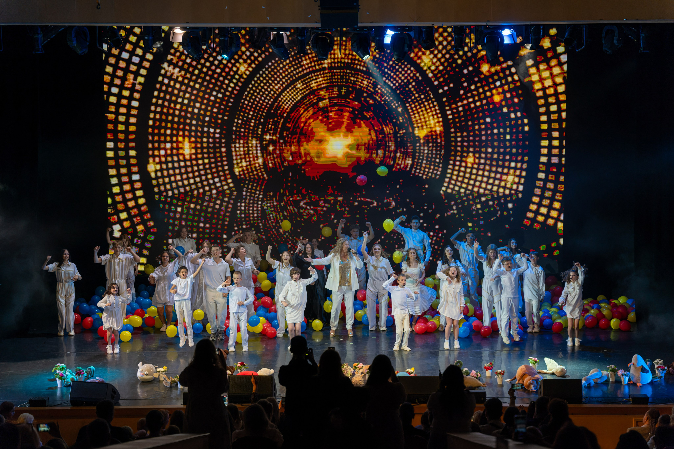 Съёмка благотворительного спектакля «Новая история деревянного мальчика». «Студия DRONAVT`s» — видеосъёмка и фотография г. Москва