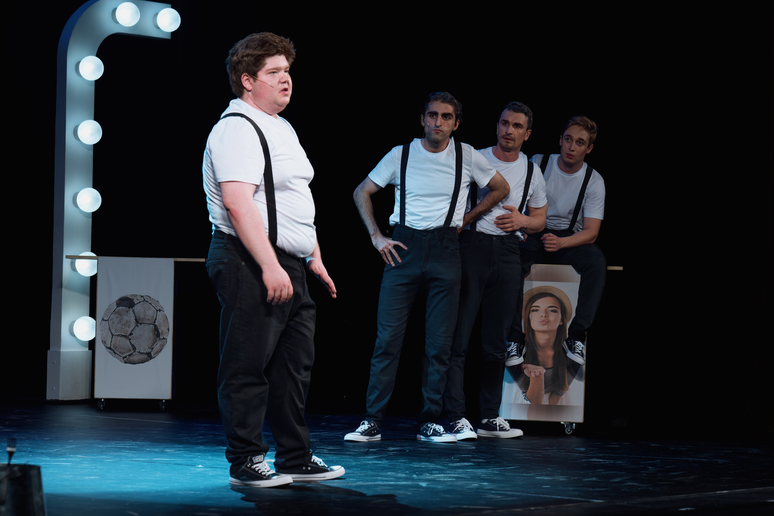 Театр Роста: Пацаны. Сайт фотографа Сергея Абрамова