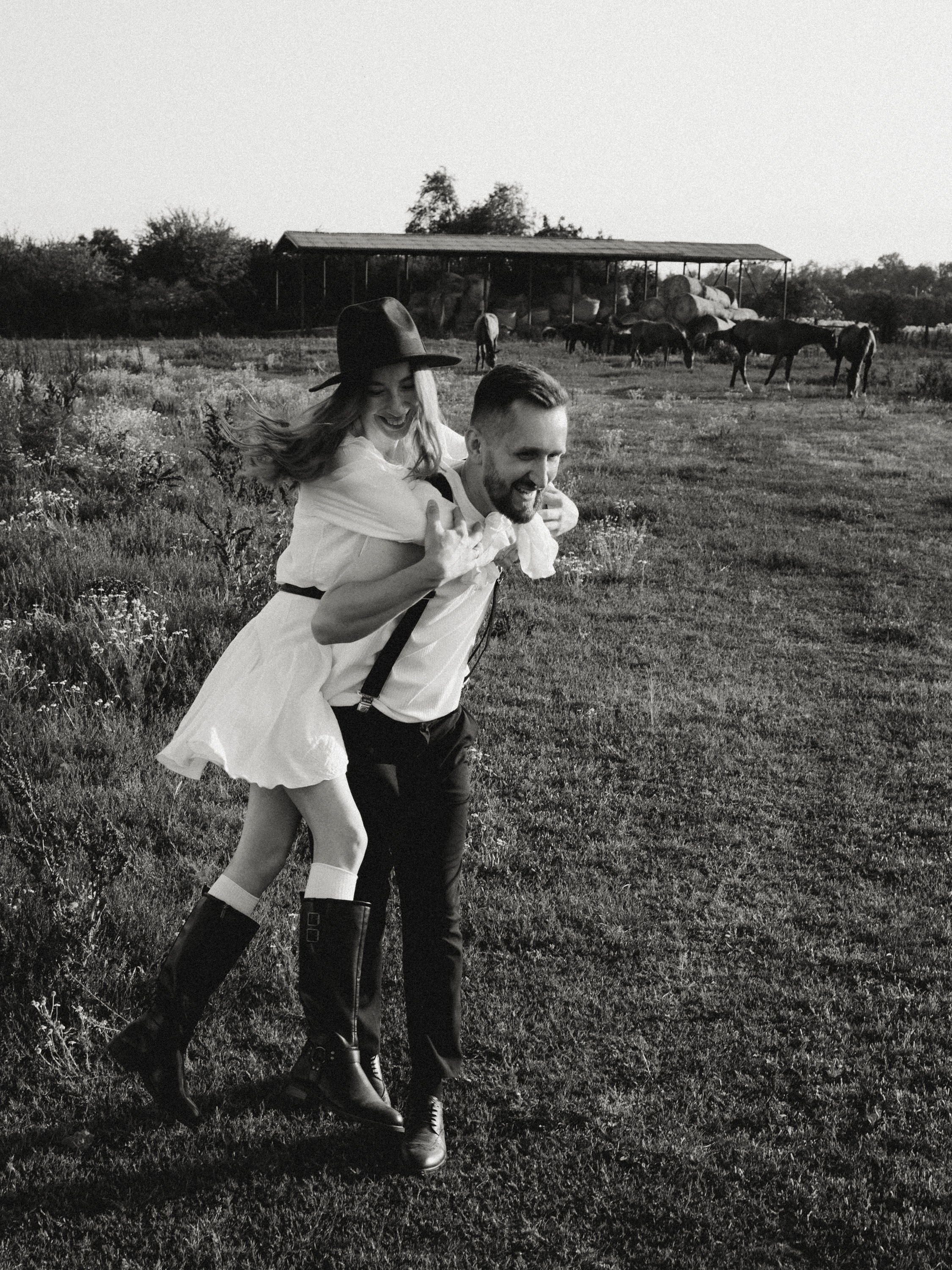 Игорь и Мария — конюшня. Семейный фотограф в Краснодаре Храмова Анна