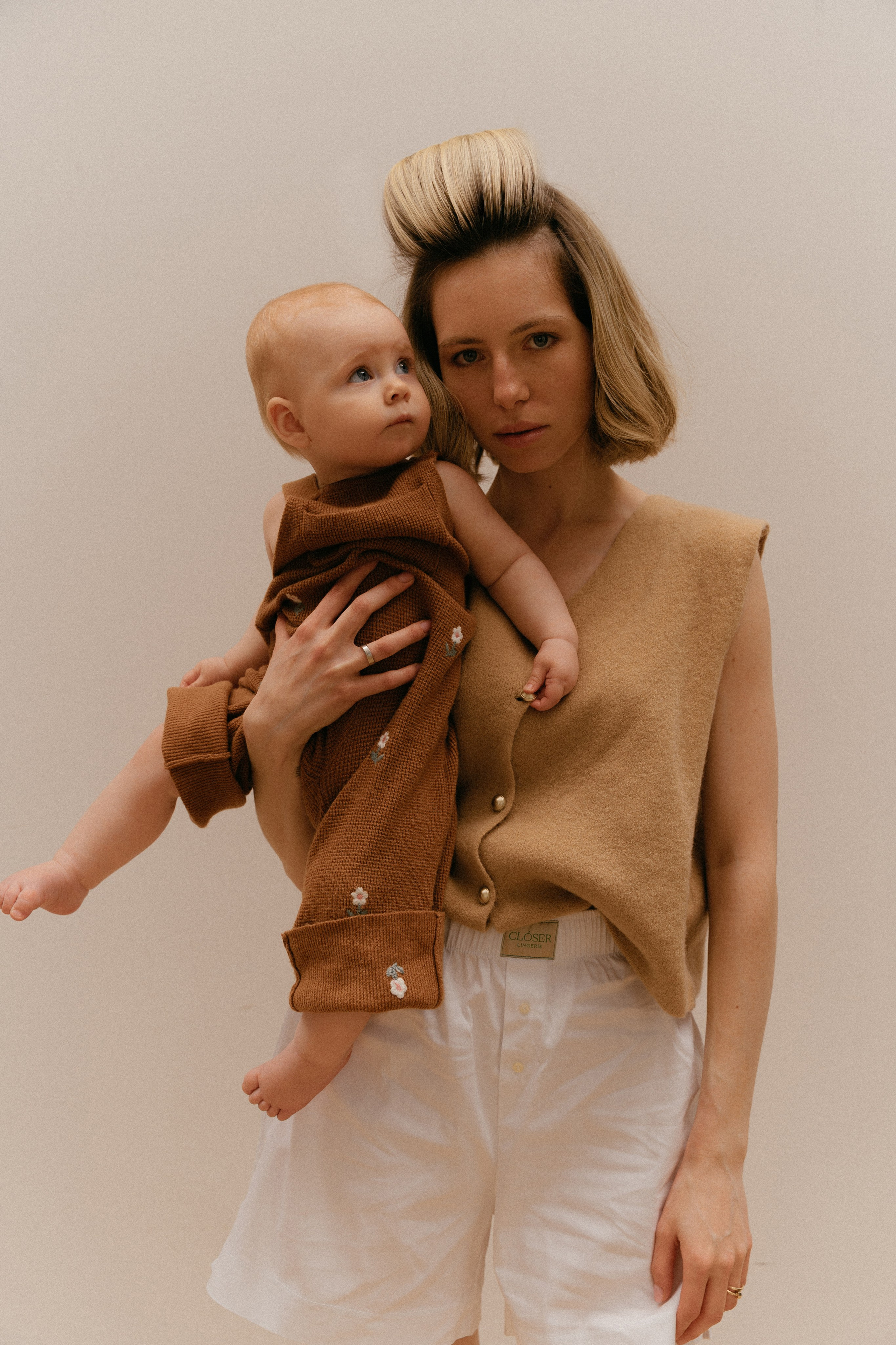 ◦ Соня ◦. Главная