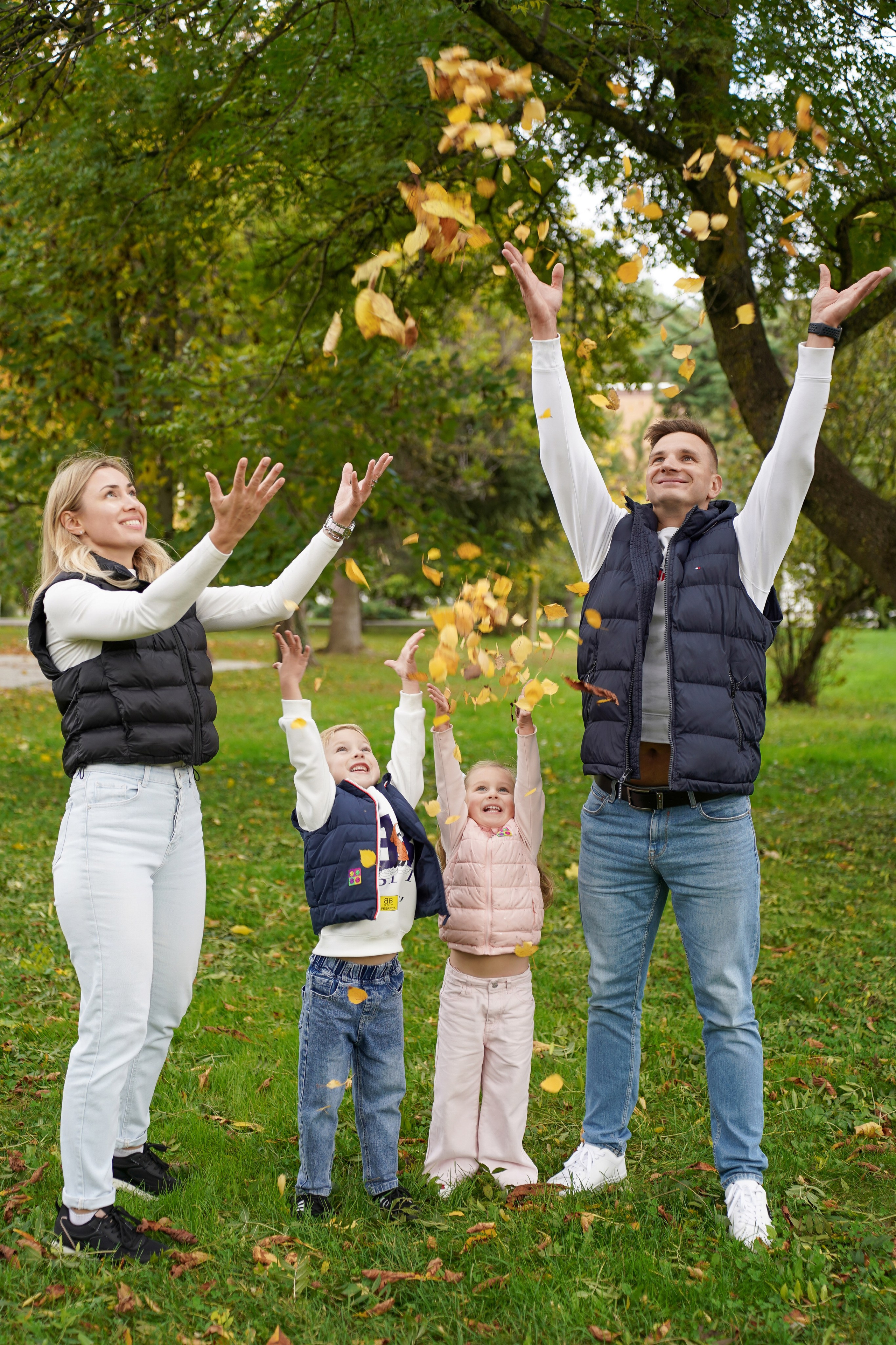 Семейная фотосессия в Абрау-Дюрсо. Фотограф Новороссийск | Геленджик и ЮФО Эльвина Ясинская