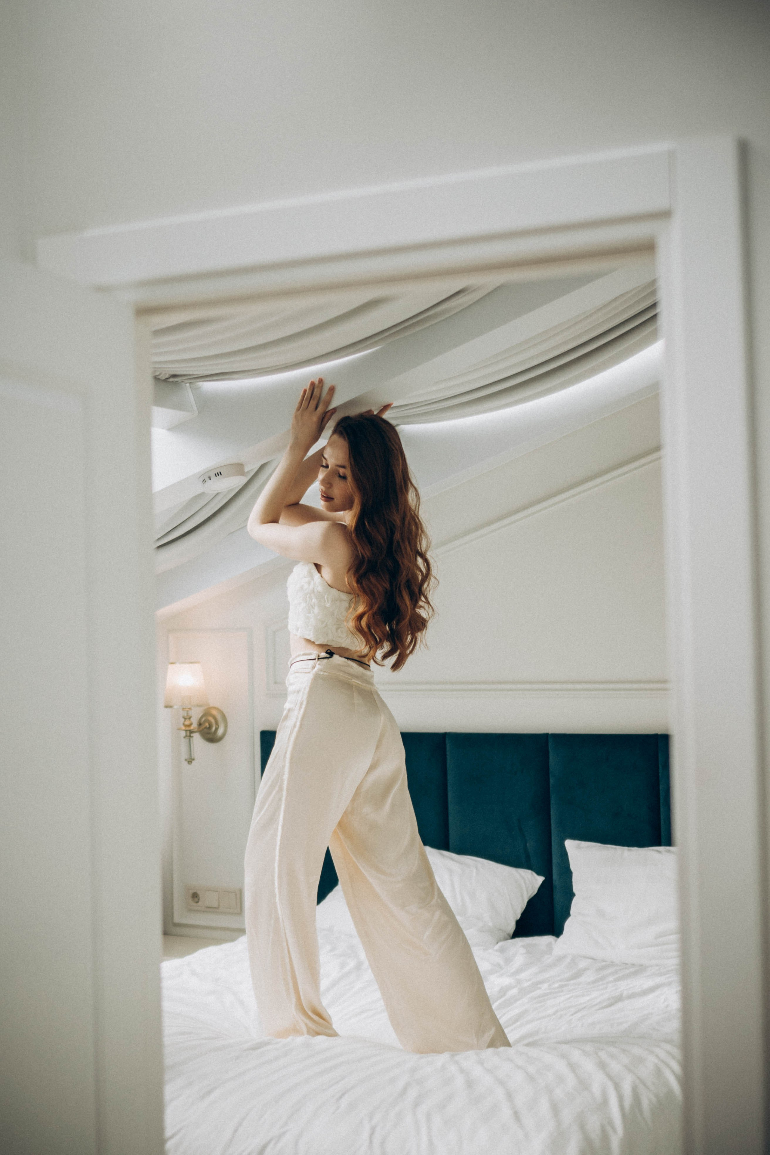 СВАДЕБНАЯ СЬЕМКА В ОТЕЛЕ. СБОРЫ ЖЕНИХА И НЕВЕСТЫ И ТАКЖЕ ТОР И ПОДГОТОВКА К ПРОГУЛКЕ. Профессиональный фотограф, Санкт-Петербург — Виктория Богомолова