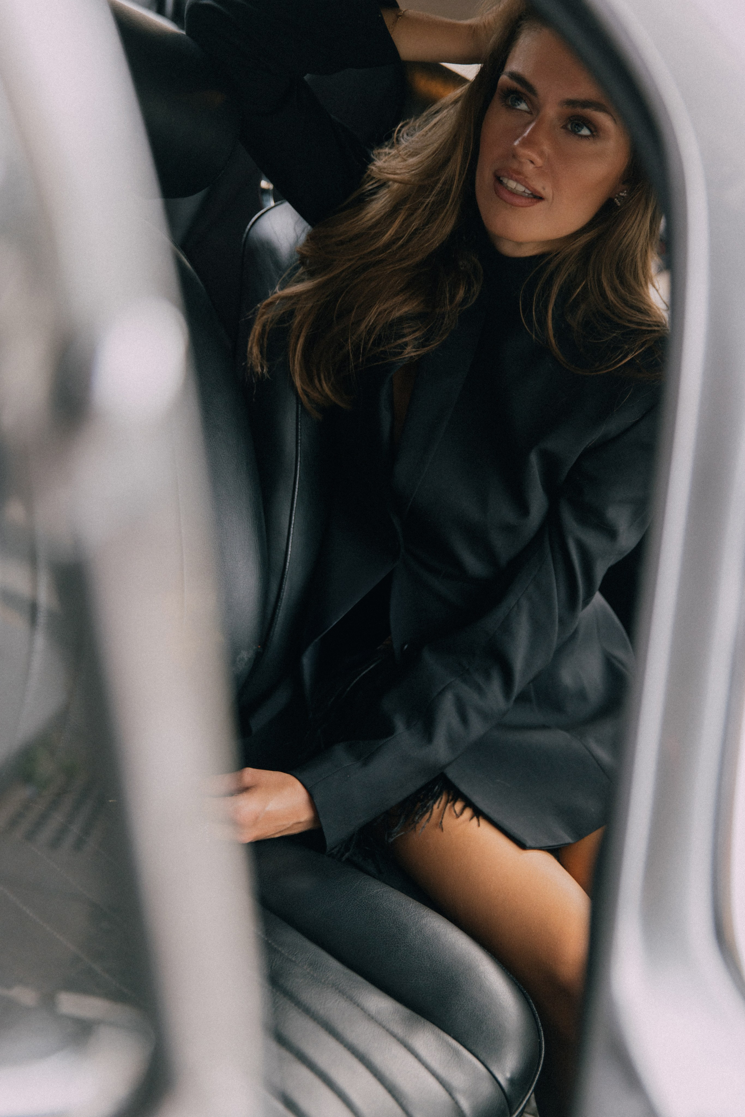 Hit the road. Photographer in Paris