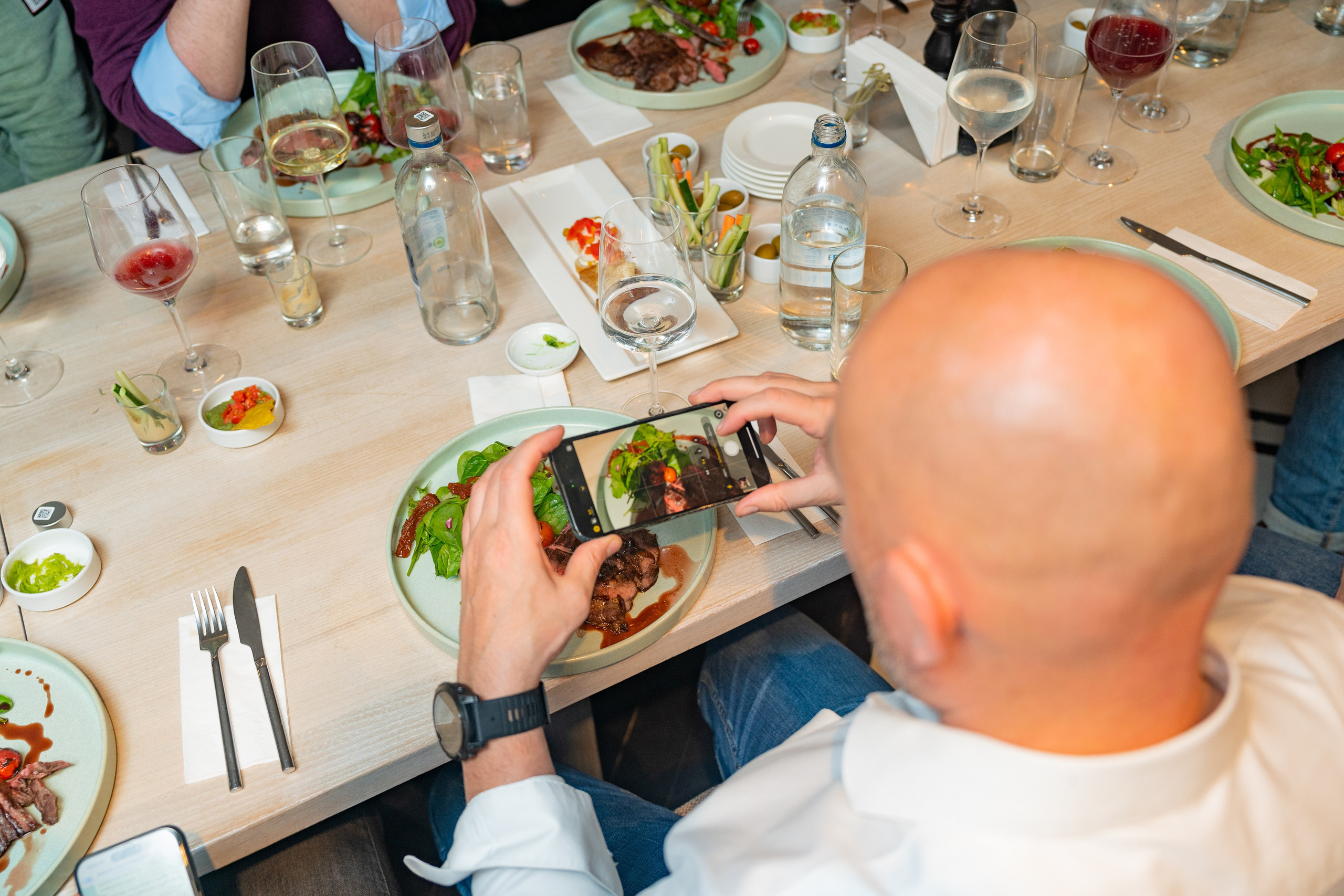 NOVIKOV SCHOOL — Умами зал. Фотограф Никита Комаров