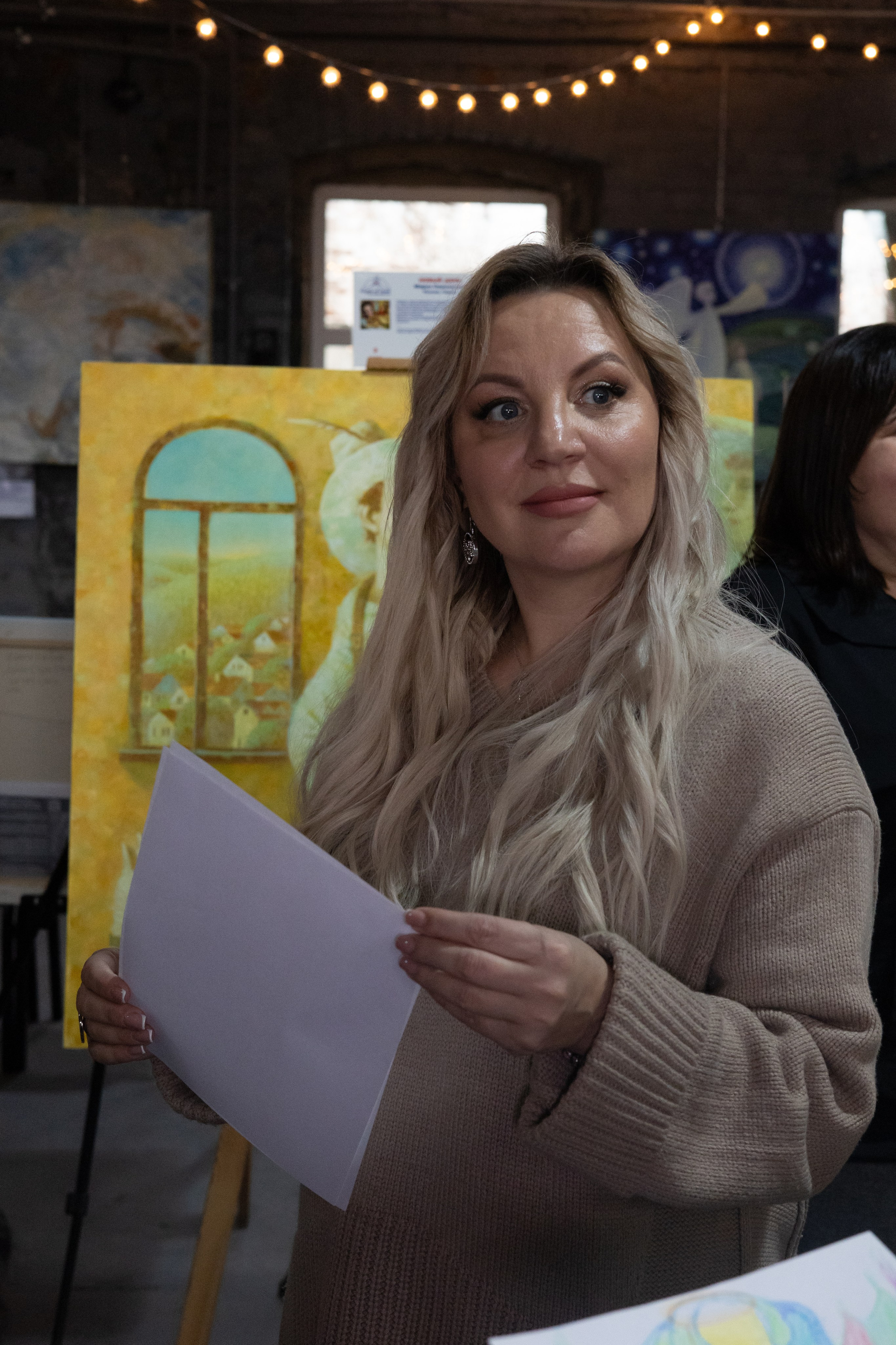 Выставка «АНГЕЛЫ МИРА». Фотограф Красноярск съемки лавстори, фотосессия в студии, портретная съемка, творческие фотосессии