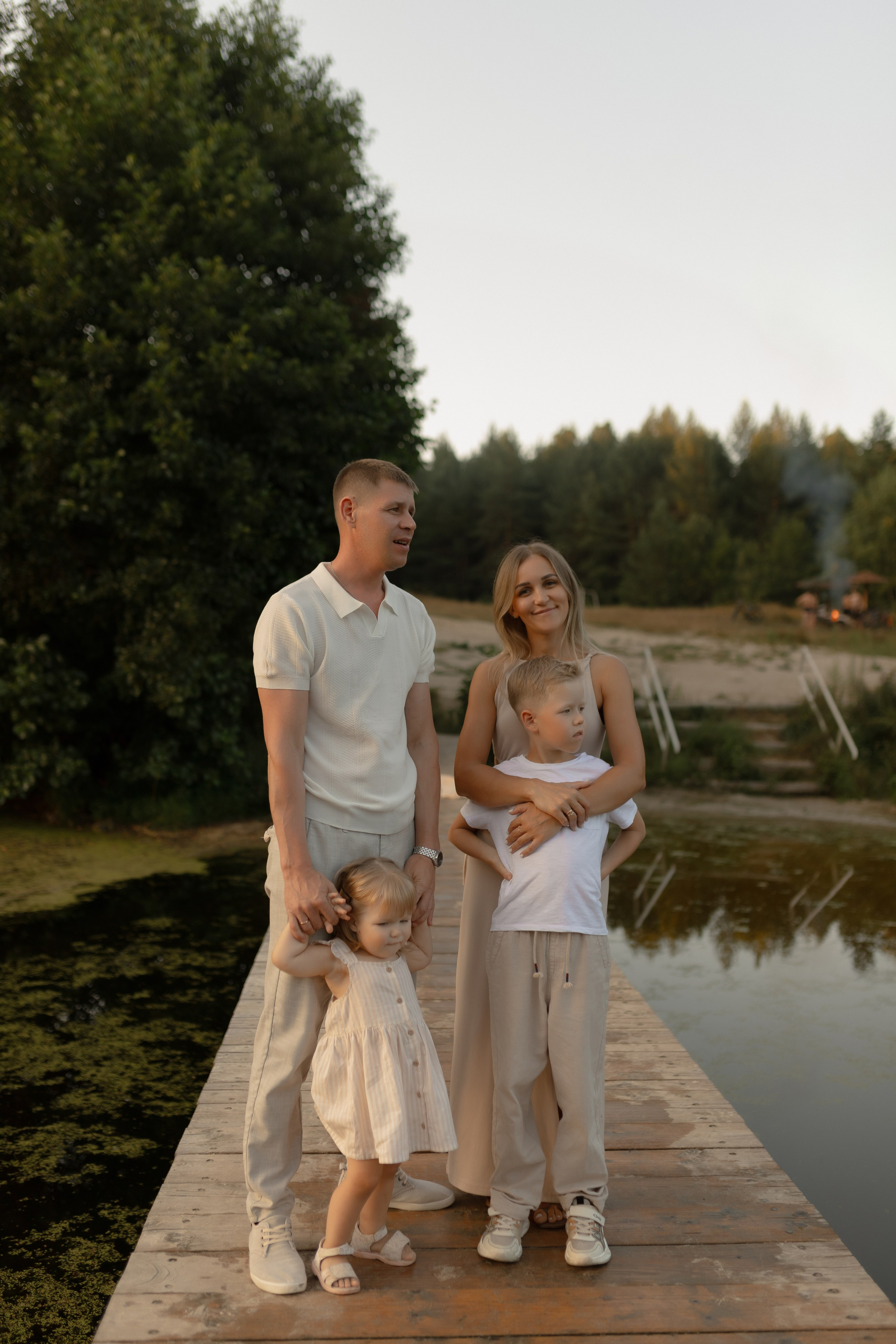 Алексей, Мария, Ваня и Варя. Фотограф Татьяна Семенова