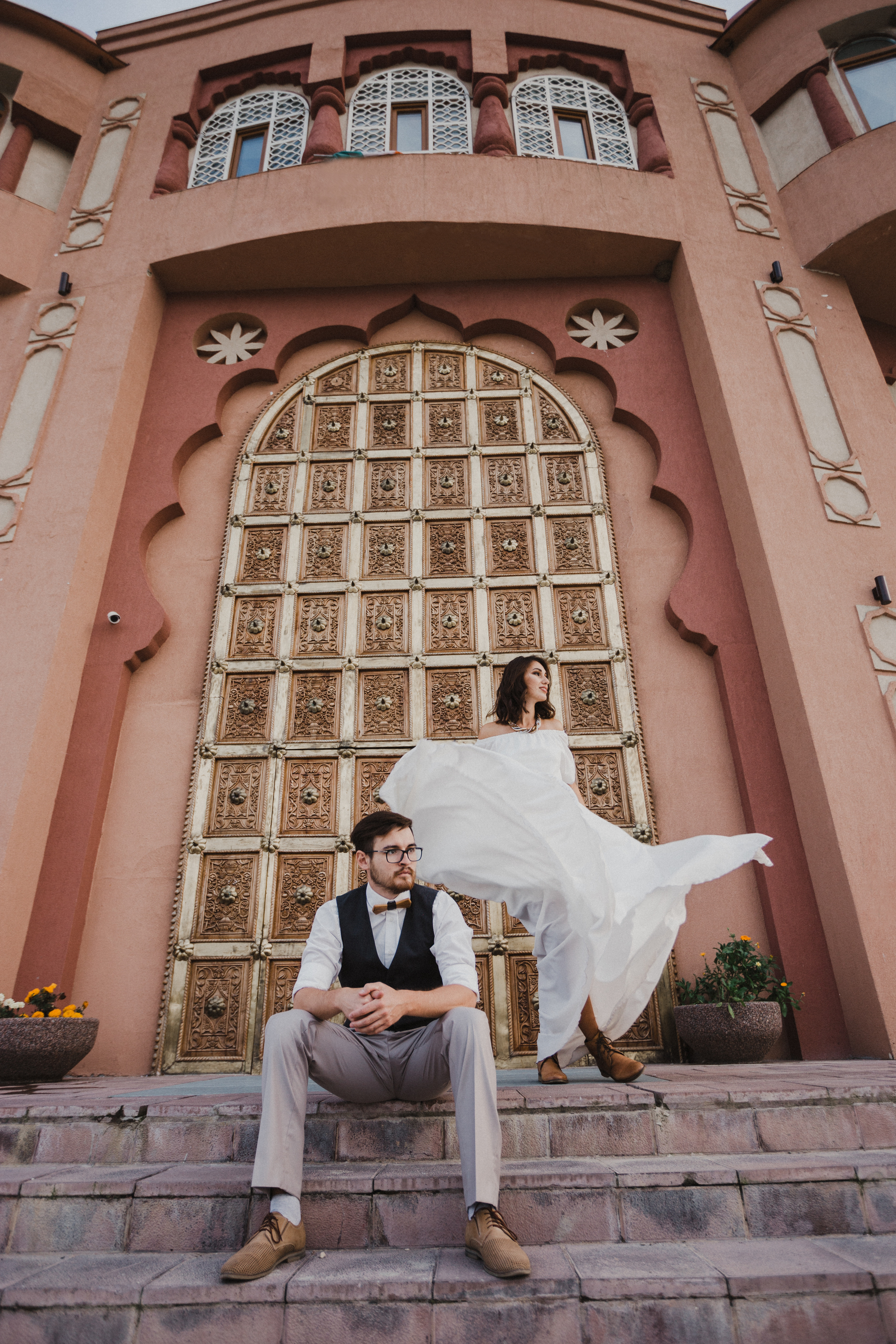 Свадебная прогулка в Этномире Свадебная фотосъемка в Этномире. Свадебный фотограф Калуга Москва Диана Румянцева