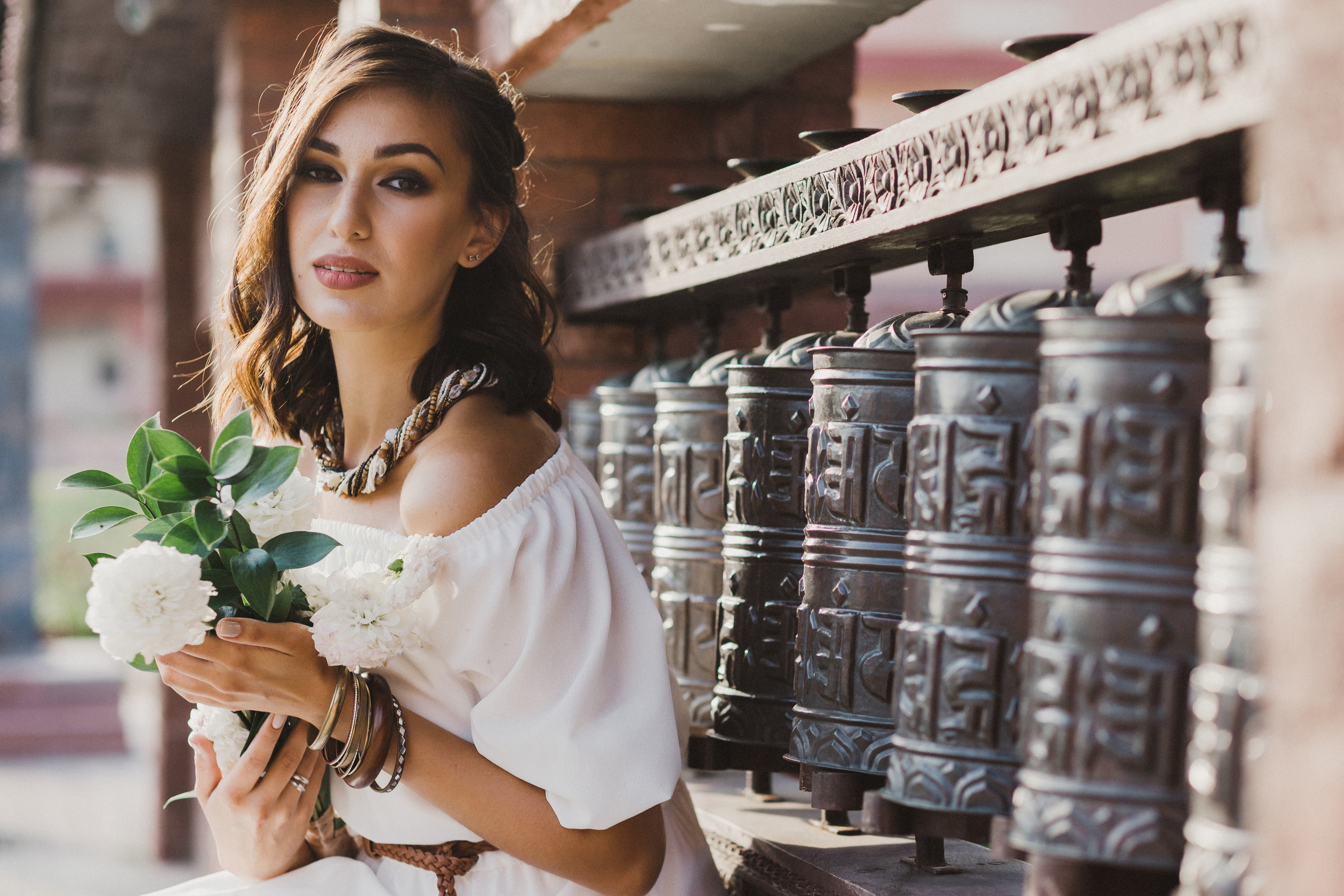 Свадебная прогулка в Этномире Свадебная фотосъемка в Этномире. Свадебный фотограф Калуга Москва Диана Румянцева