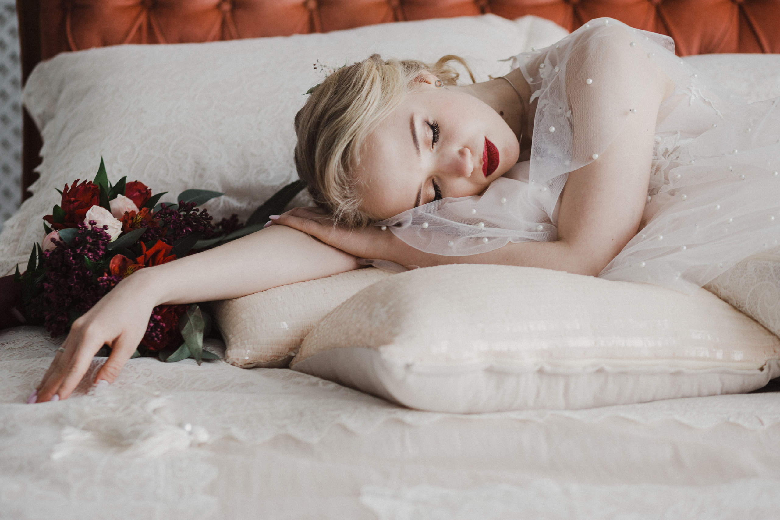 Свадебная фотосъемка в отеле и студии. Свадебный фотограф Калуга Москва Диана Румянцева