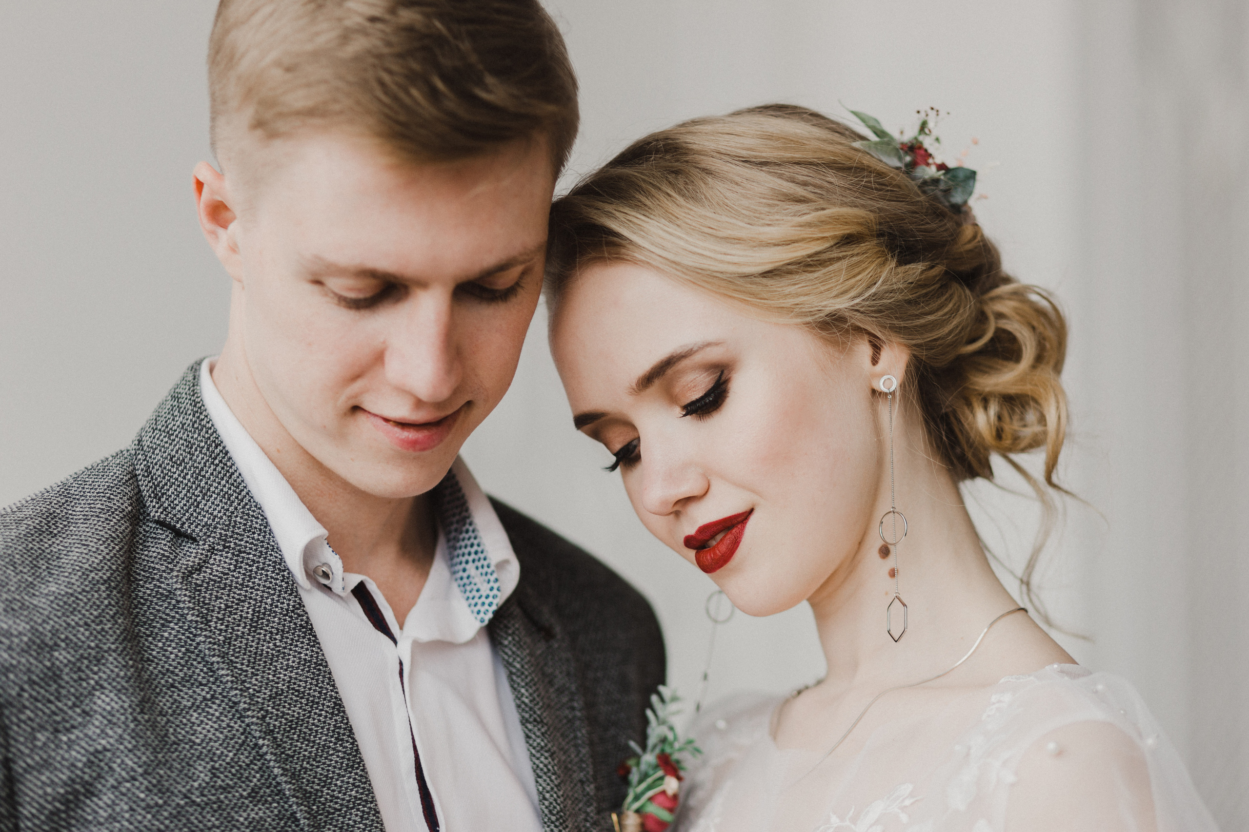 Свадебная фотосъемка в отеле и студии. Свадебный фотограф Калуга Москва Диана Румянцева