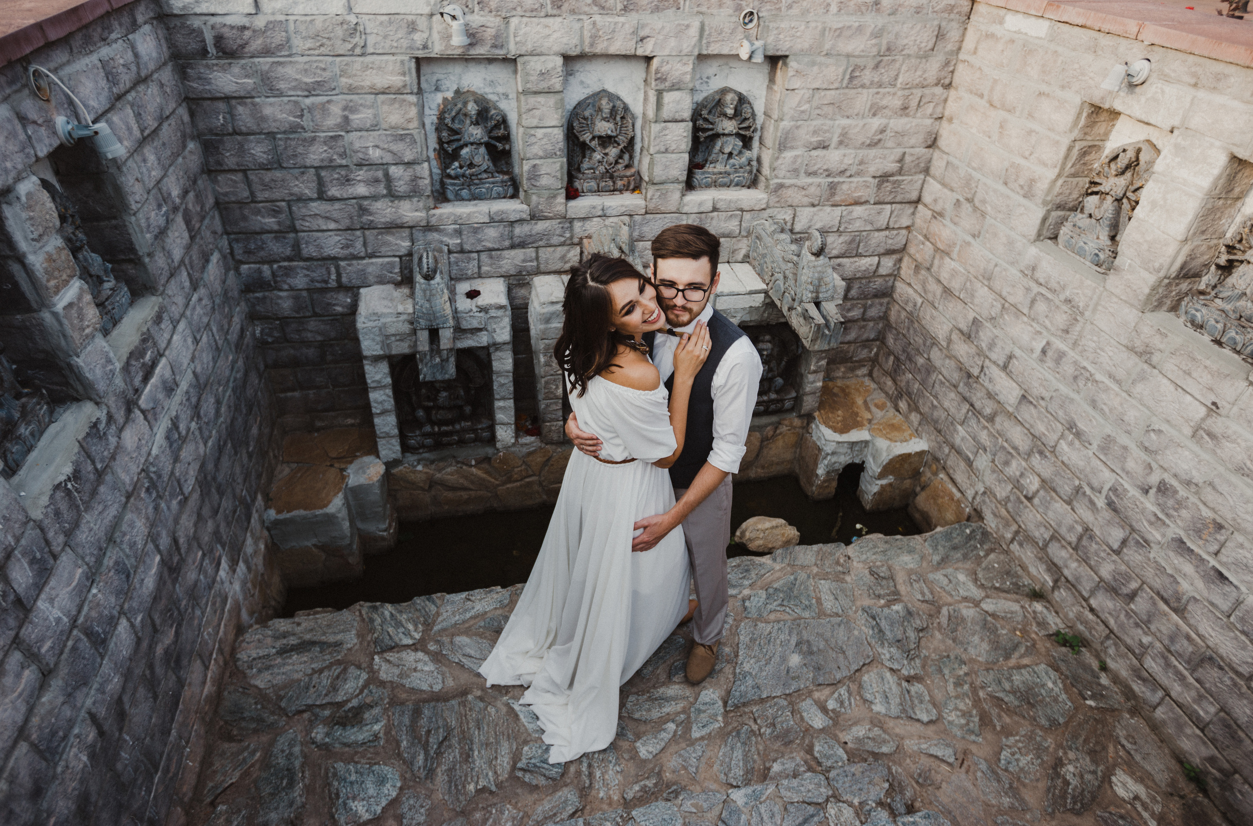 Свадебная прогулка в Этномире Свадебная фотосъемка в Этномире. Свадебный фотограф Калуга Москва Диана Румянцева