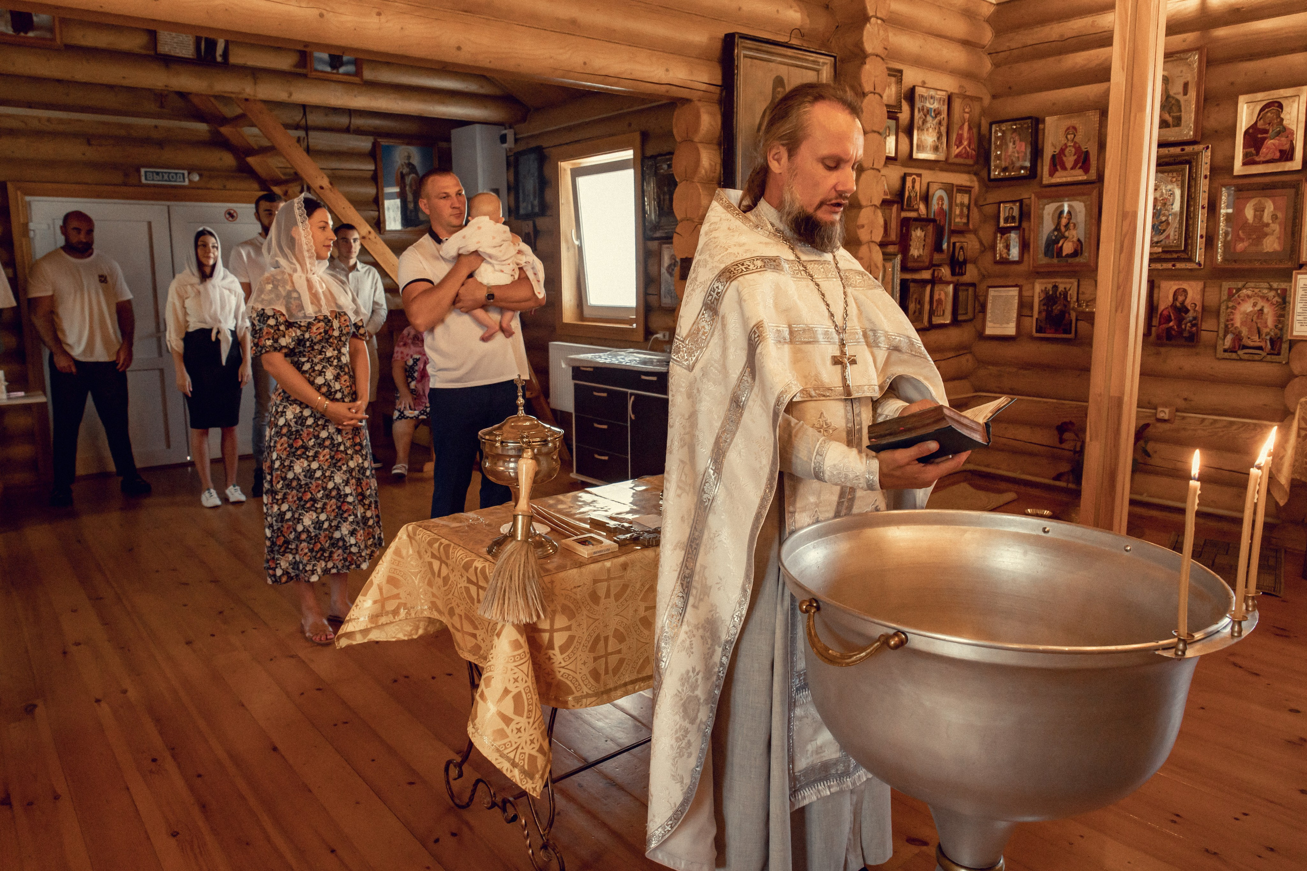 Крещение Аделины. Свадебный фотограф Славянск-на-Кубани Инна Кириенко