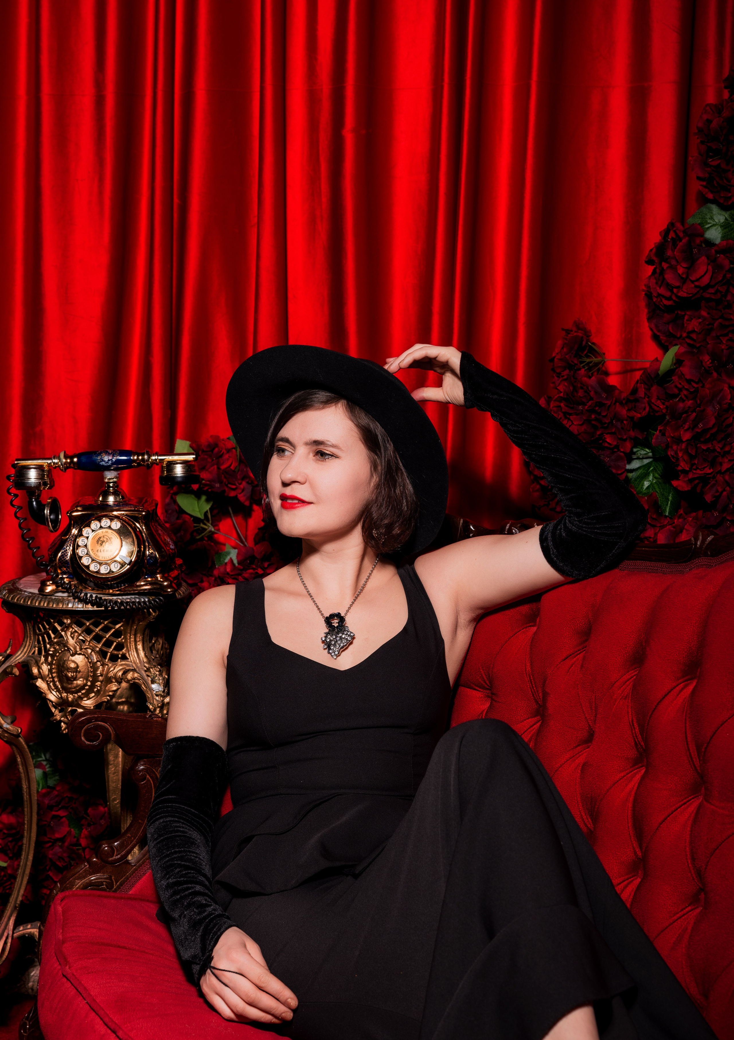 LADY IN RED. Shamirov Arkadiy