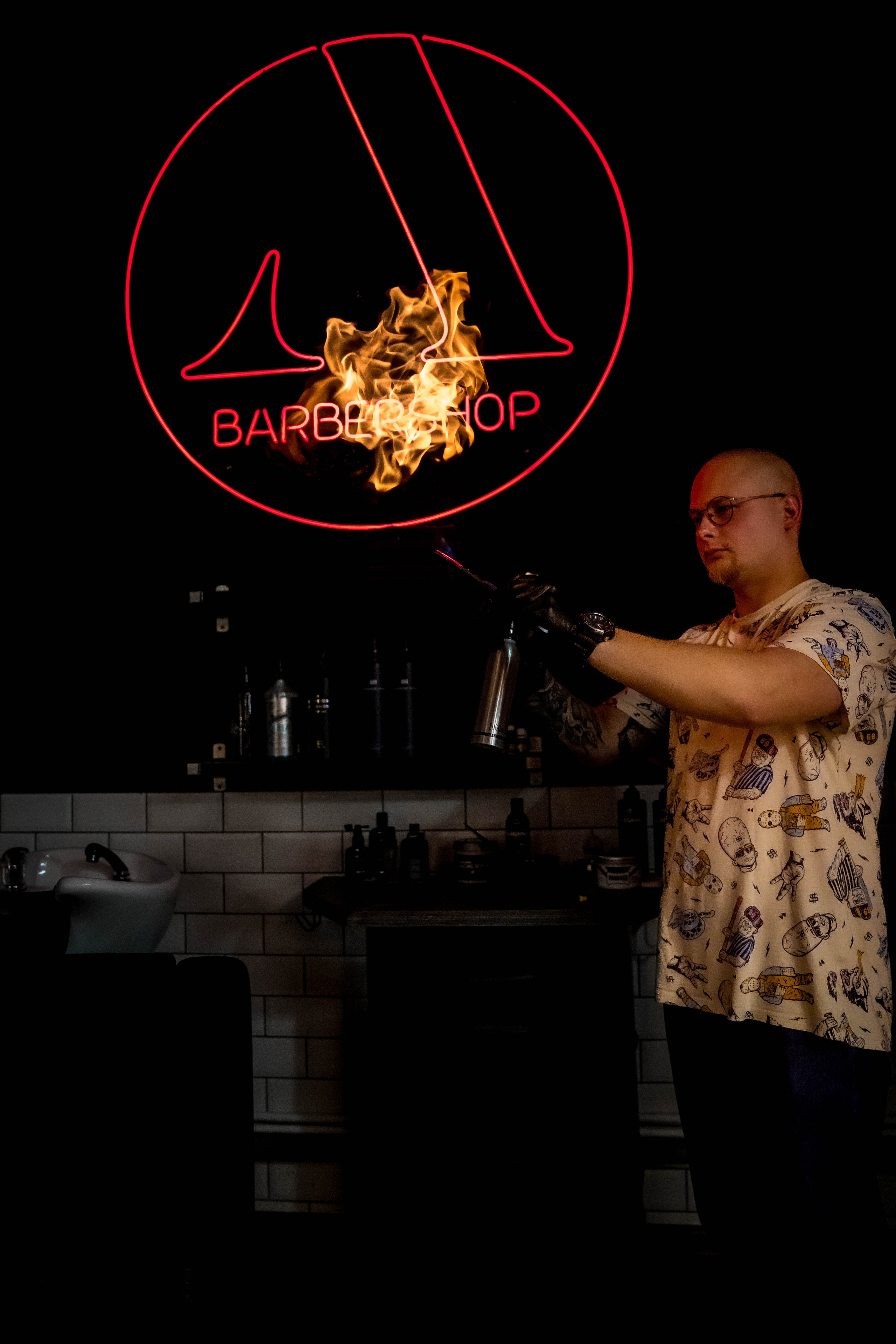 Барбершоп Barbershop Antihero огонь