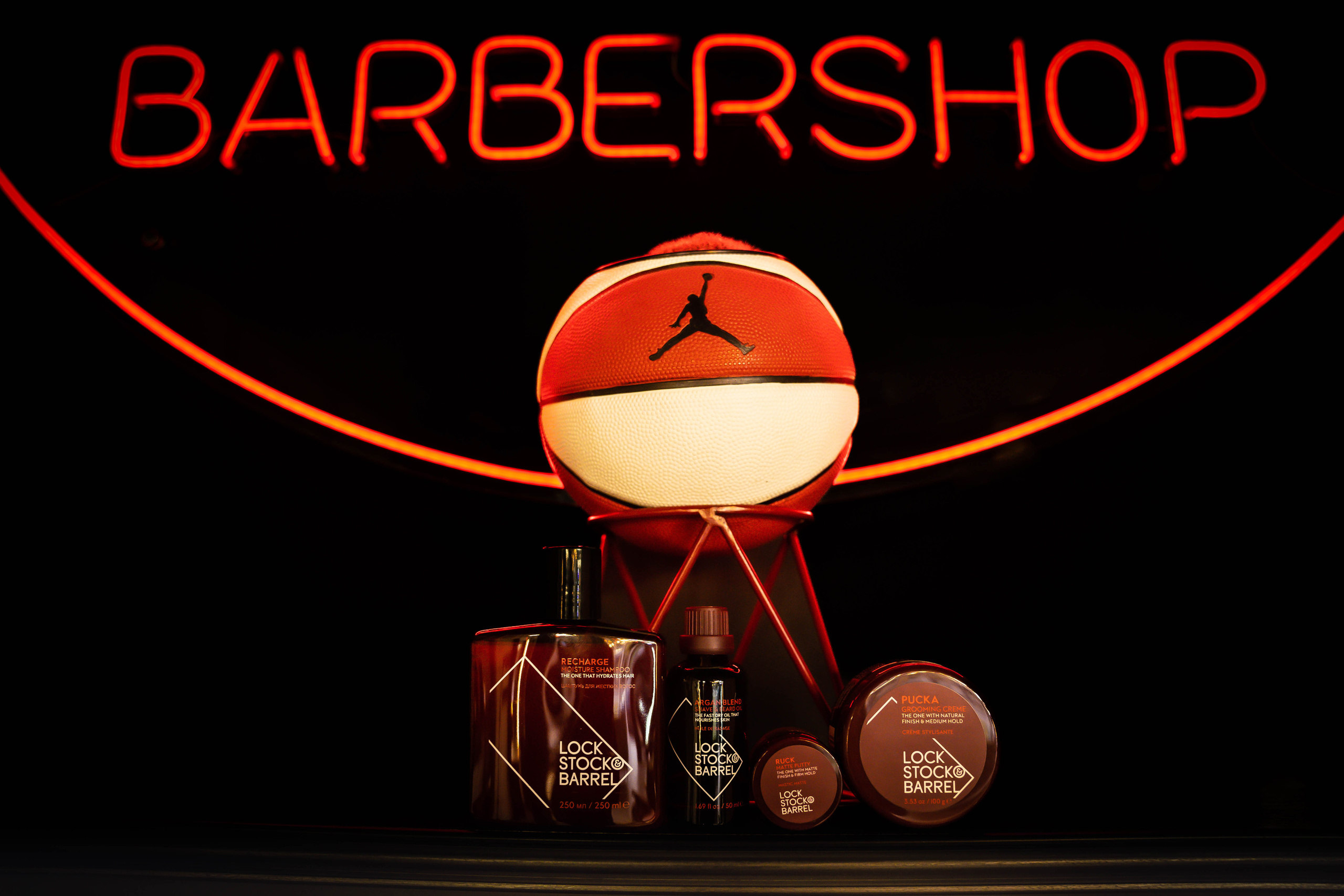 Барбершоп Barbershop Antihero реклама