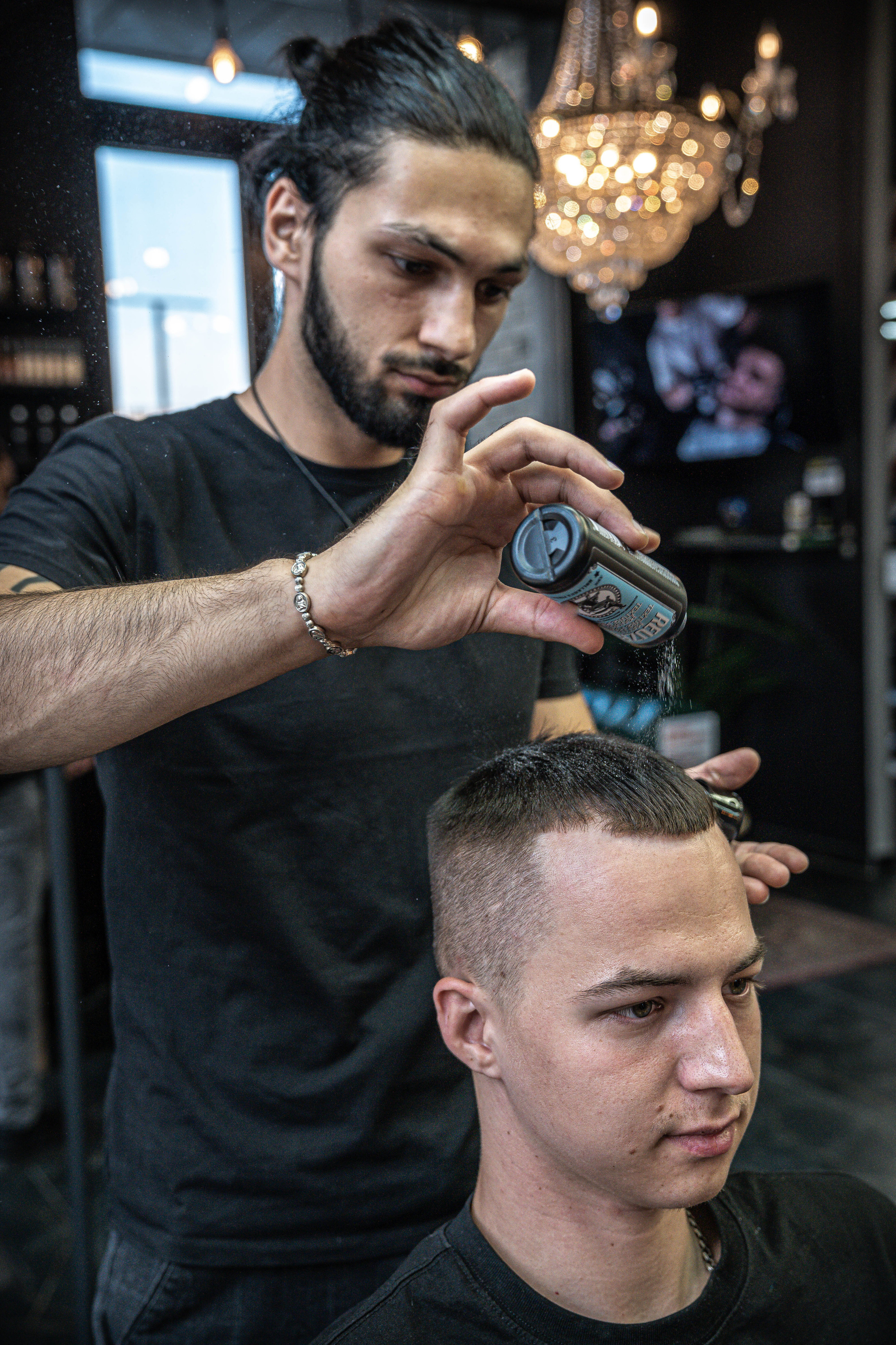  укладка волос Барбершоп Barbershop BRITVA Юго-Западная