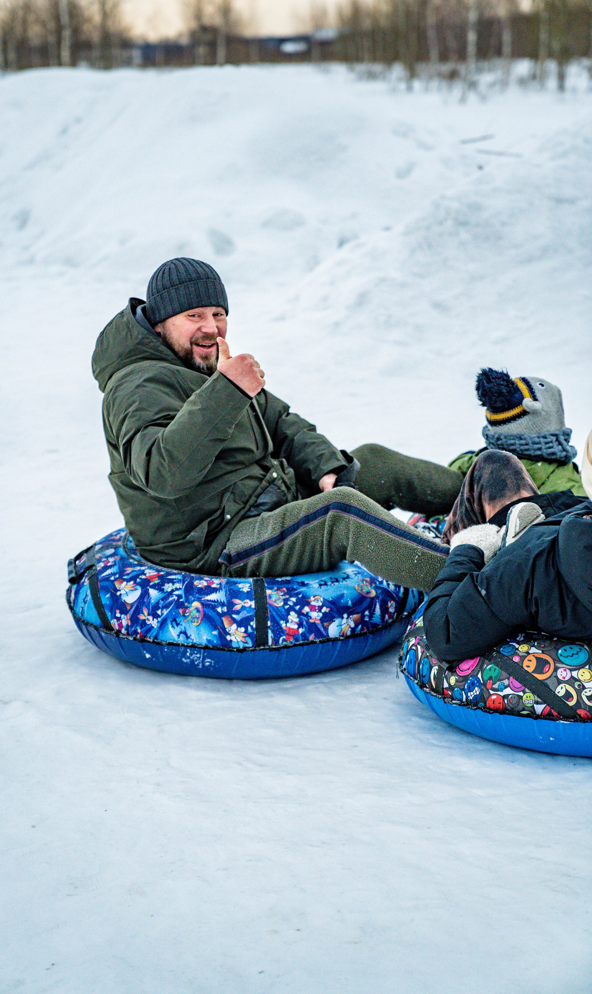 Катание на ватрушках в Рыболовной усадьбе «Остров». Фото и видео съёмка на заказ. VAU Studia. Москва