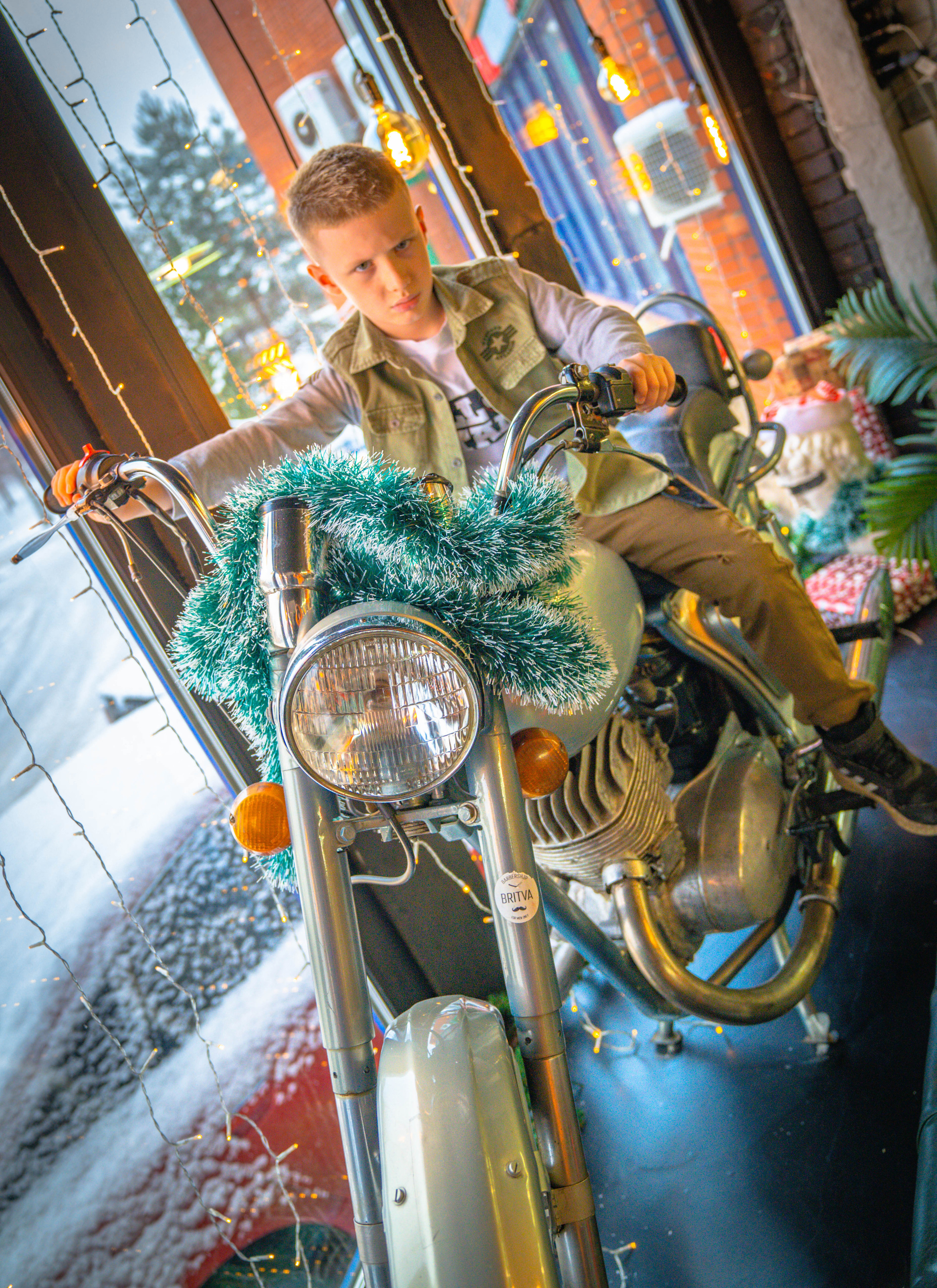  детская стрижка Барбершоп Barbershop Betone