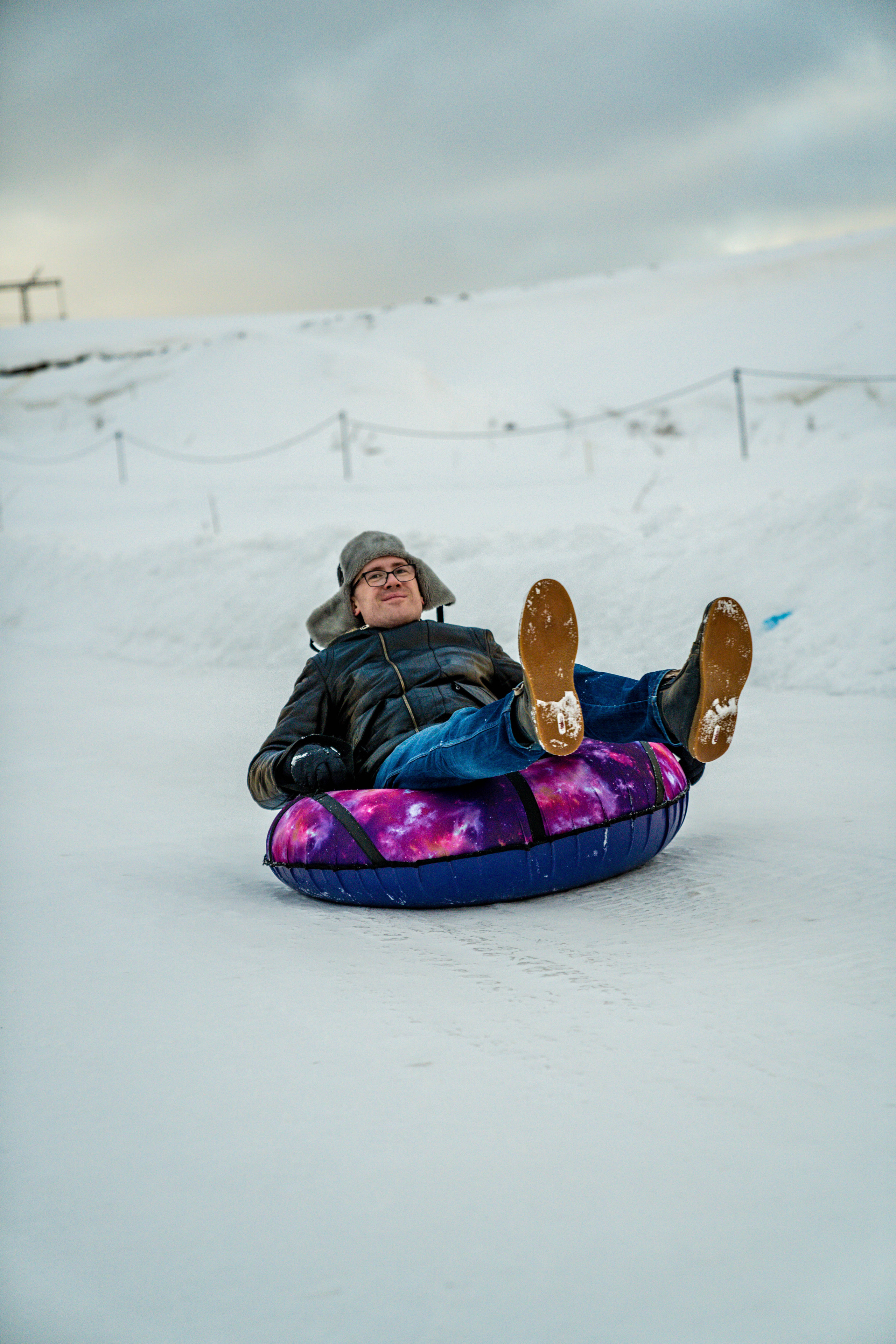 Катание на ватрушках в Рыболовной усадьбе «Остров». Фото и видео съёмка на заказ. VAU Studia. Москва