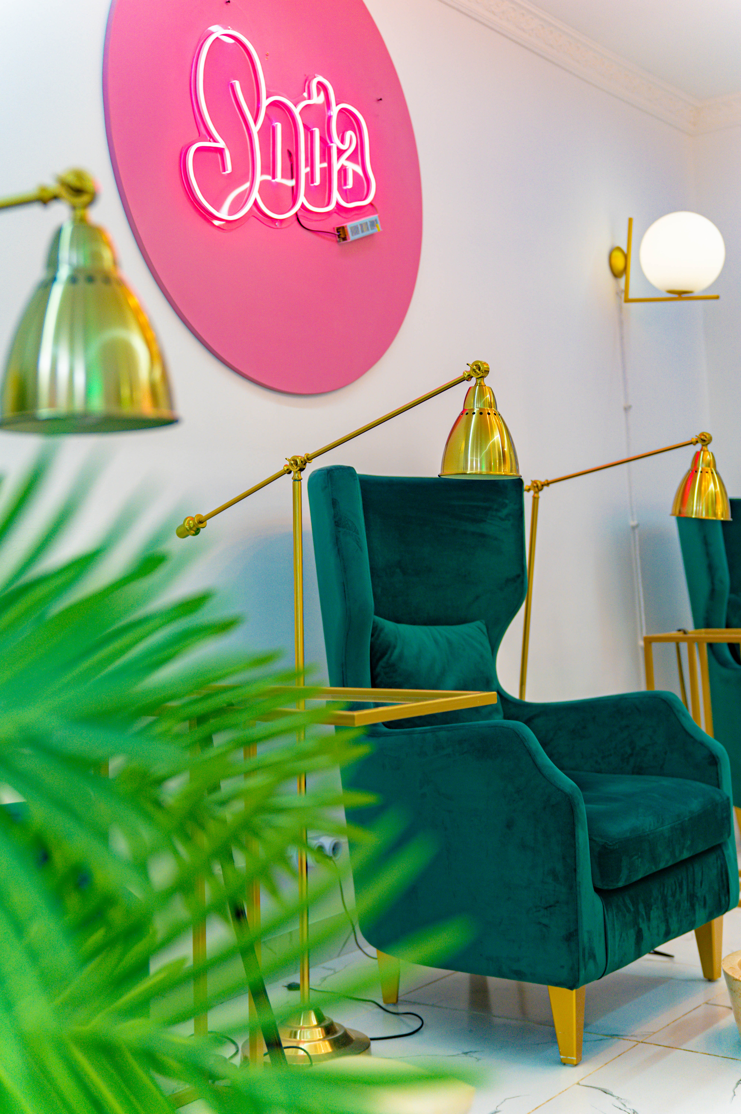 Салон красоты и маникюра SODA