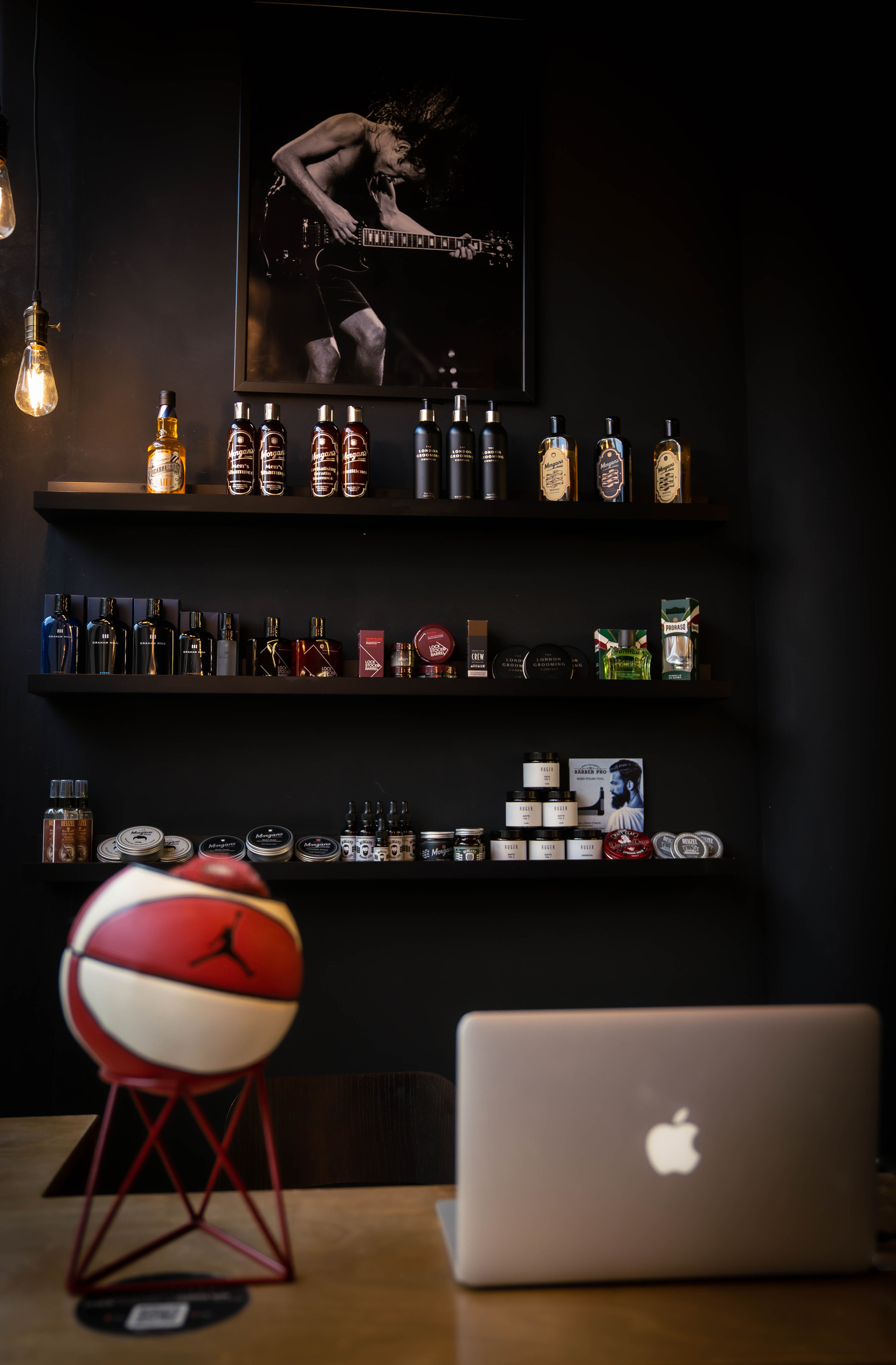 Барбершоп Barbershop Antihero мяч баскетбольный