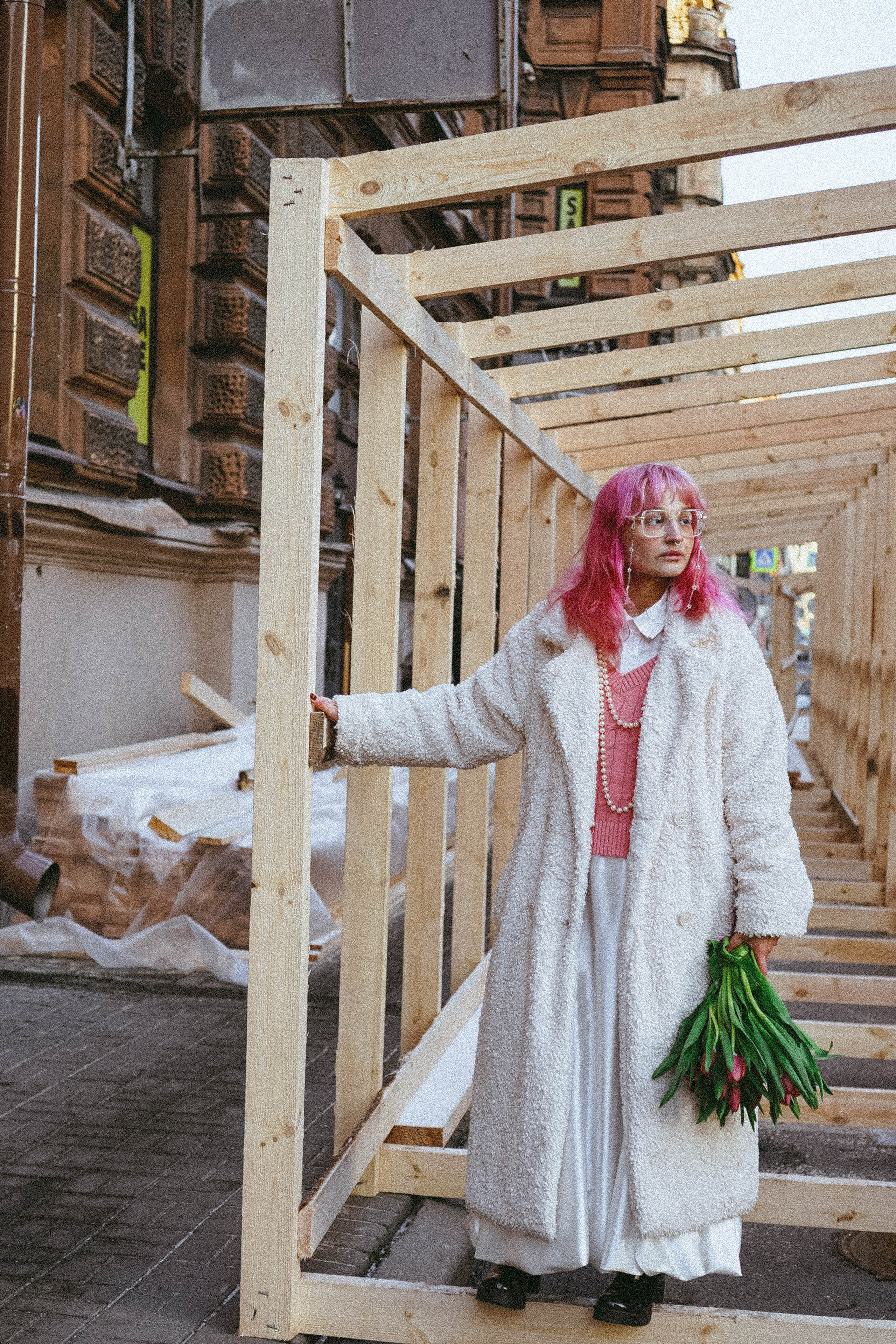 Прогулочная фотосессия с тюльпанами. Профессиональный фотограф, Санкт-Петербург — Виктория Богомолова