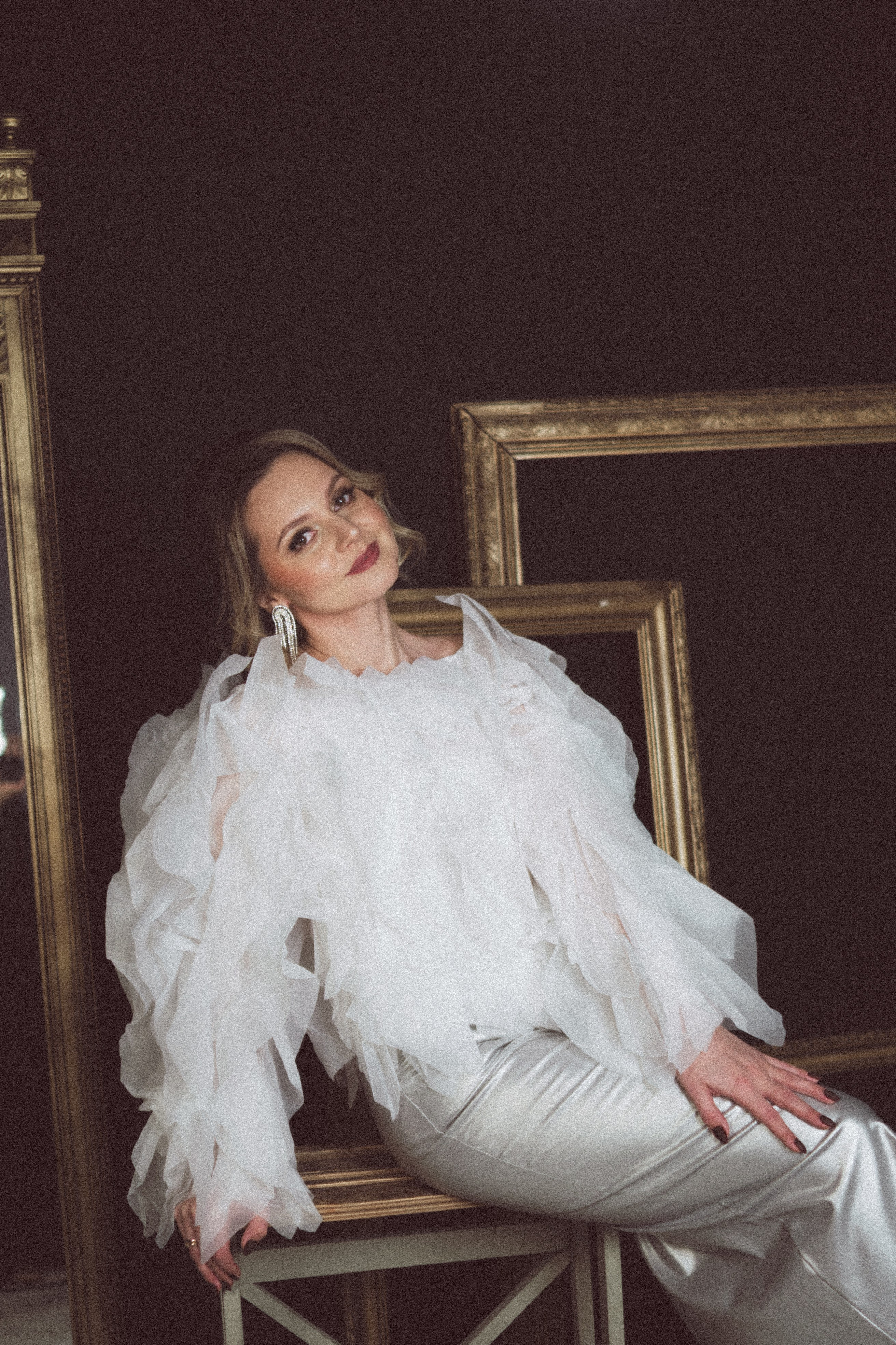 НОВОГОДНЯЯ ФОТОСЕСИИЯ В СТУДИИ ДЛЯ ДЕВУШКИ И ПРОГУЛКА ПО ЧЕРНЫШЕВСКОЙ. Профессиональный фотограф, Санкт-Петербург — Виктория Богомолова