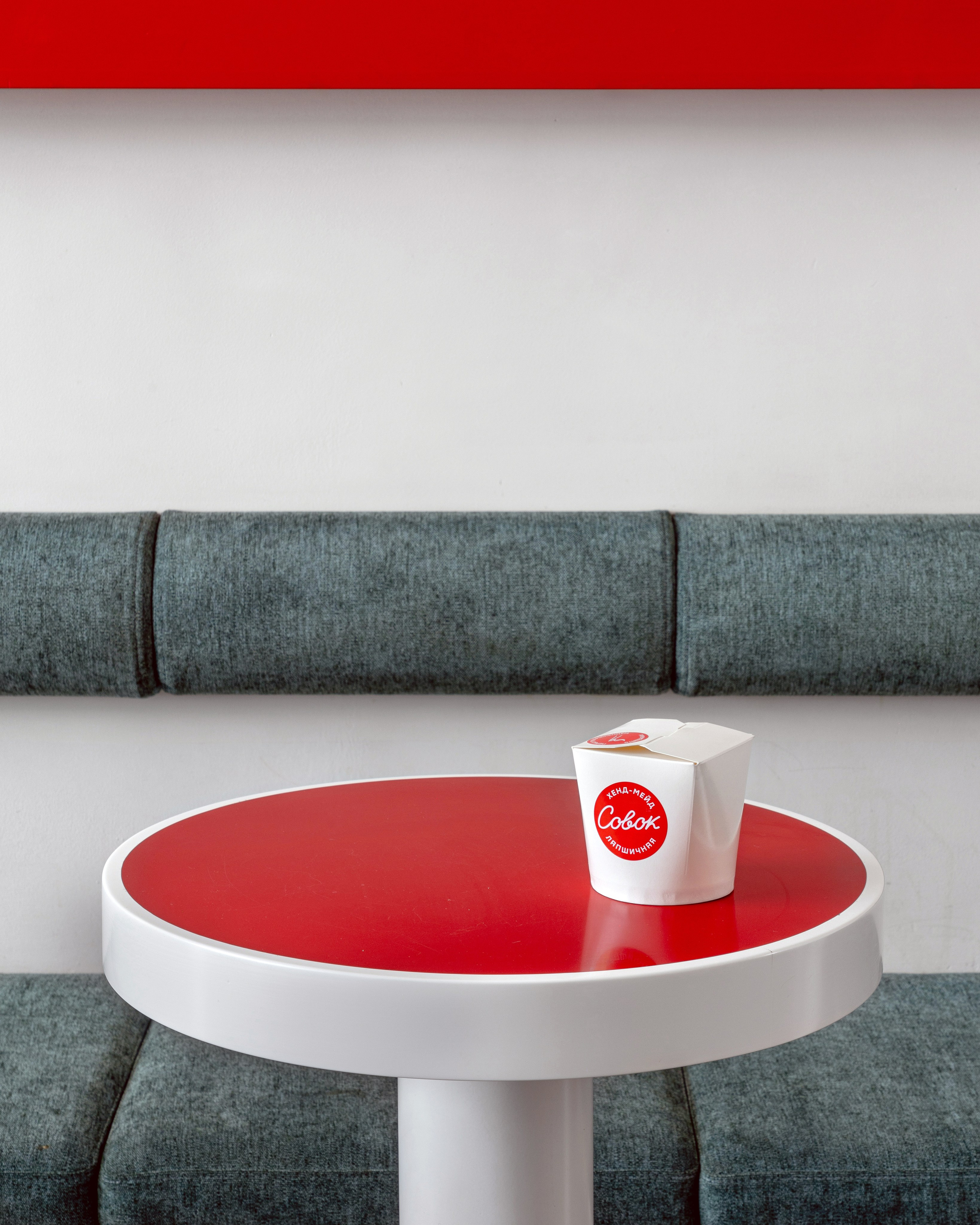 Интерьерная фотосъемка лапшичной Совок в Нижнем Новгороде. Интерьерный фотограф в Нижнем Новгороде и Москве Владимир Гудков