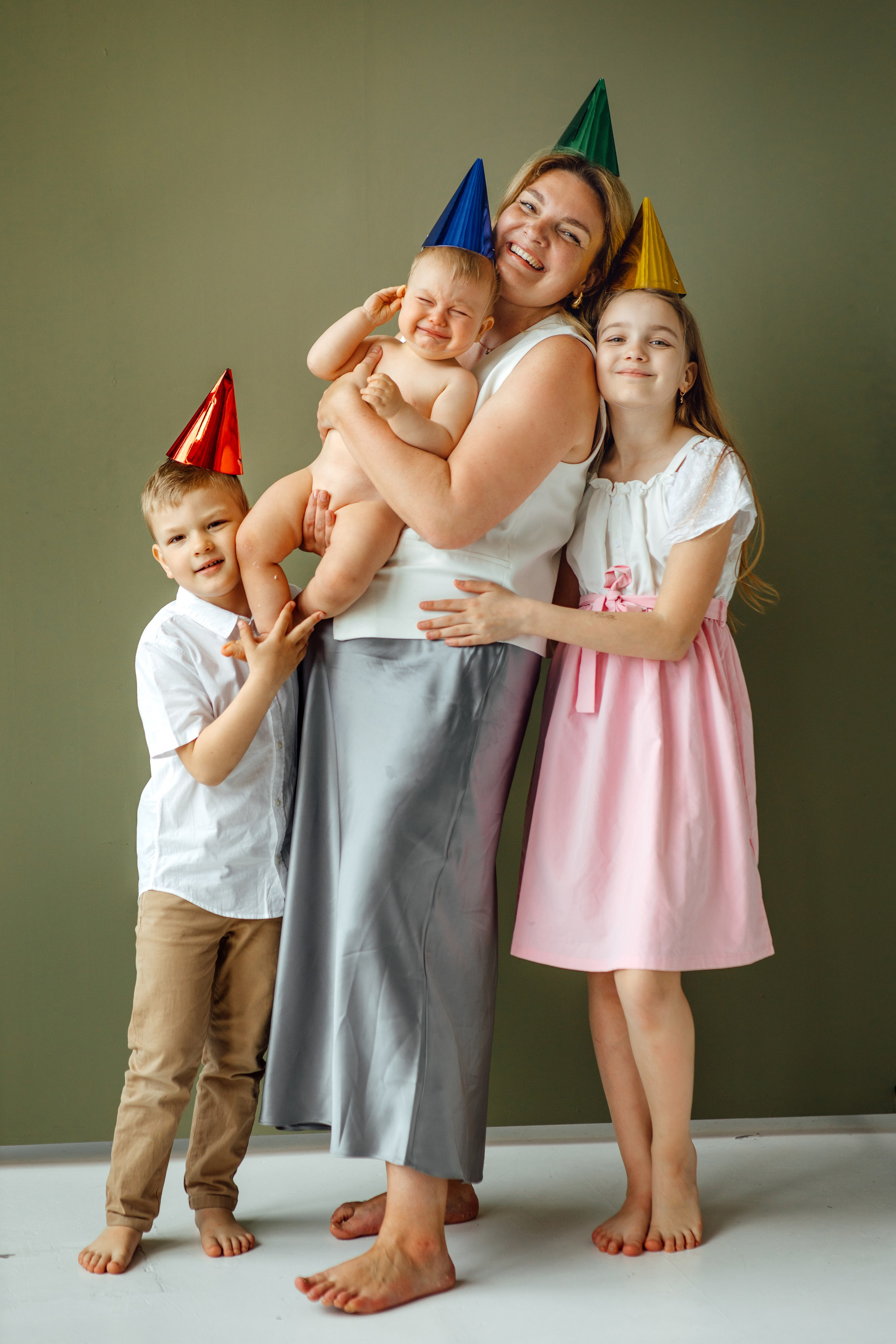 Семейная, апрель 24