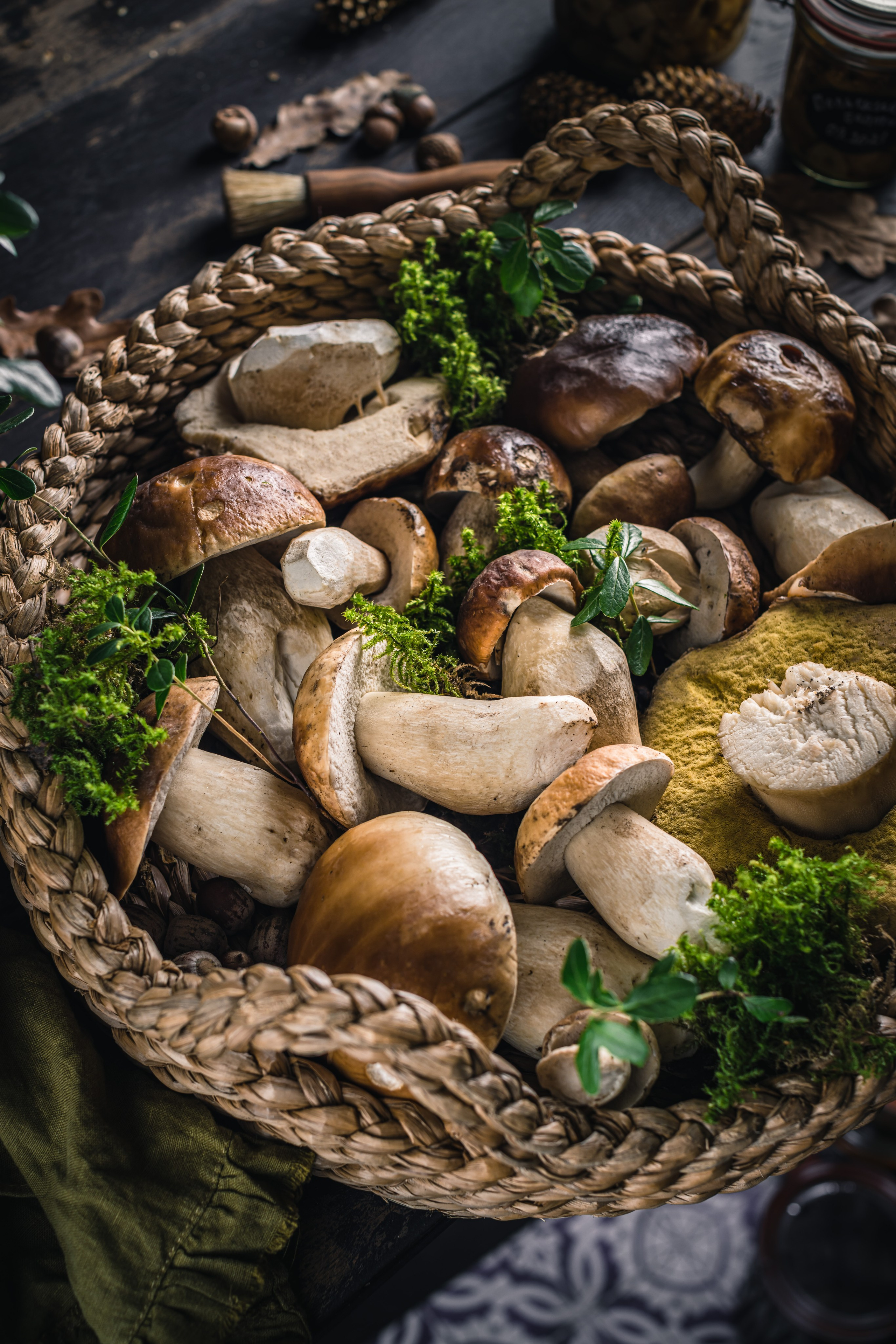 Белые грибы заготовки. Foodie Stories (гастрономические истории) рекламная фуд-фотосъёмка, Москва