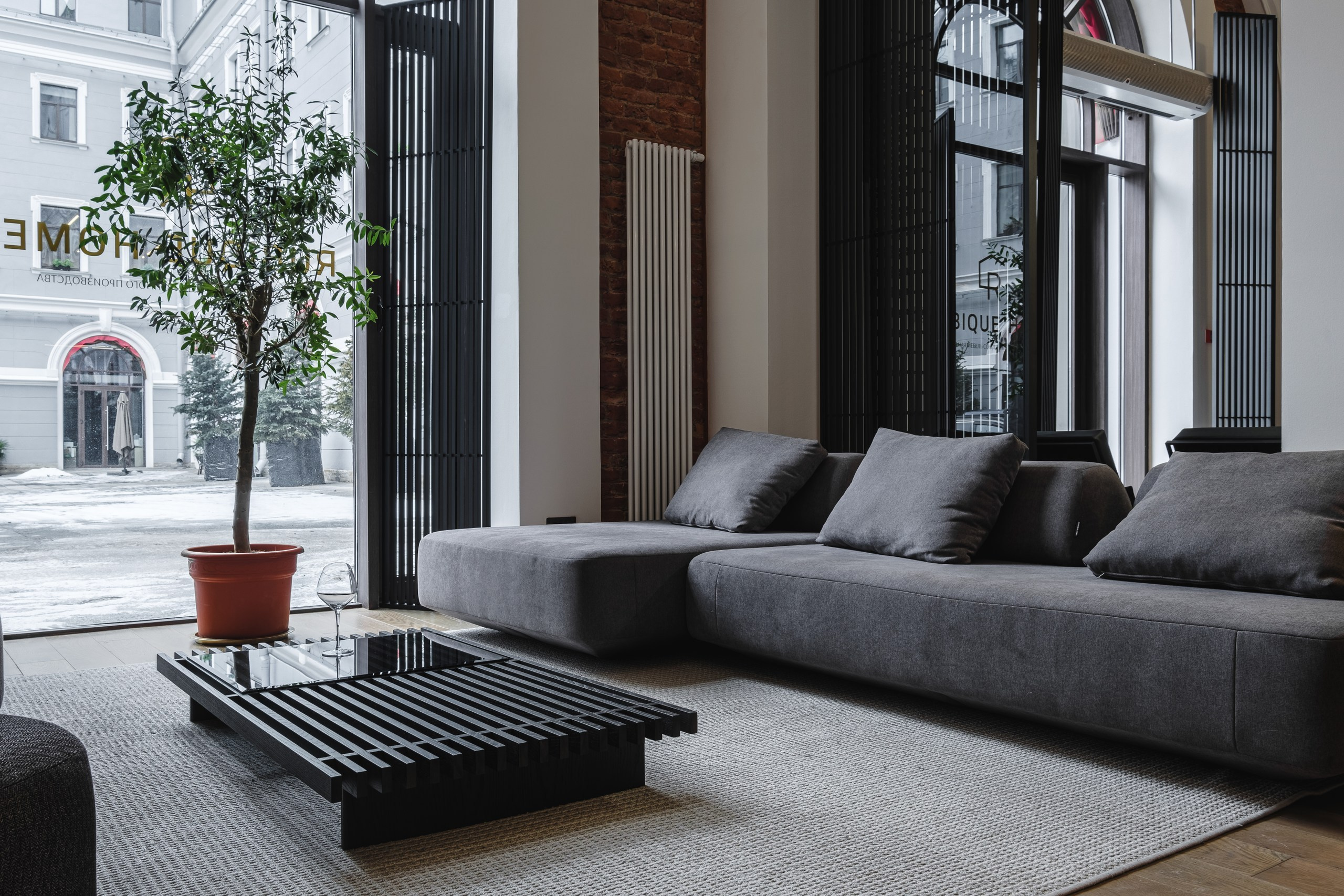 Шоурум Rubique Home, БЦ Сенатор. Интерьерный фотограф и видеограф в Санкт-Петербурге Вадим Балбашевский