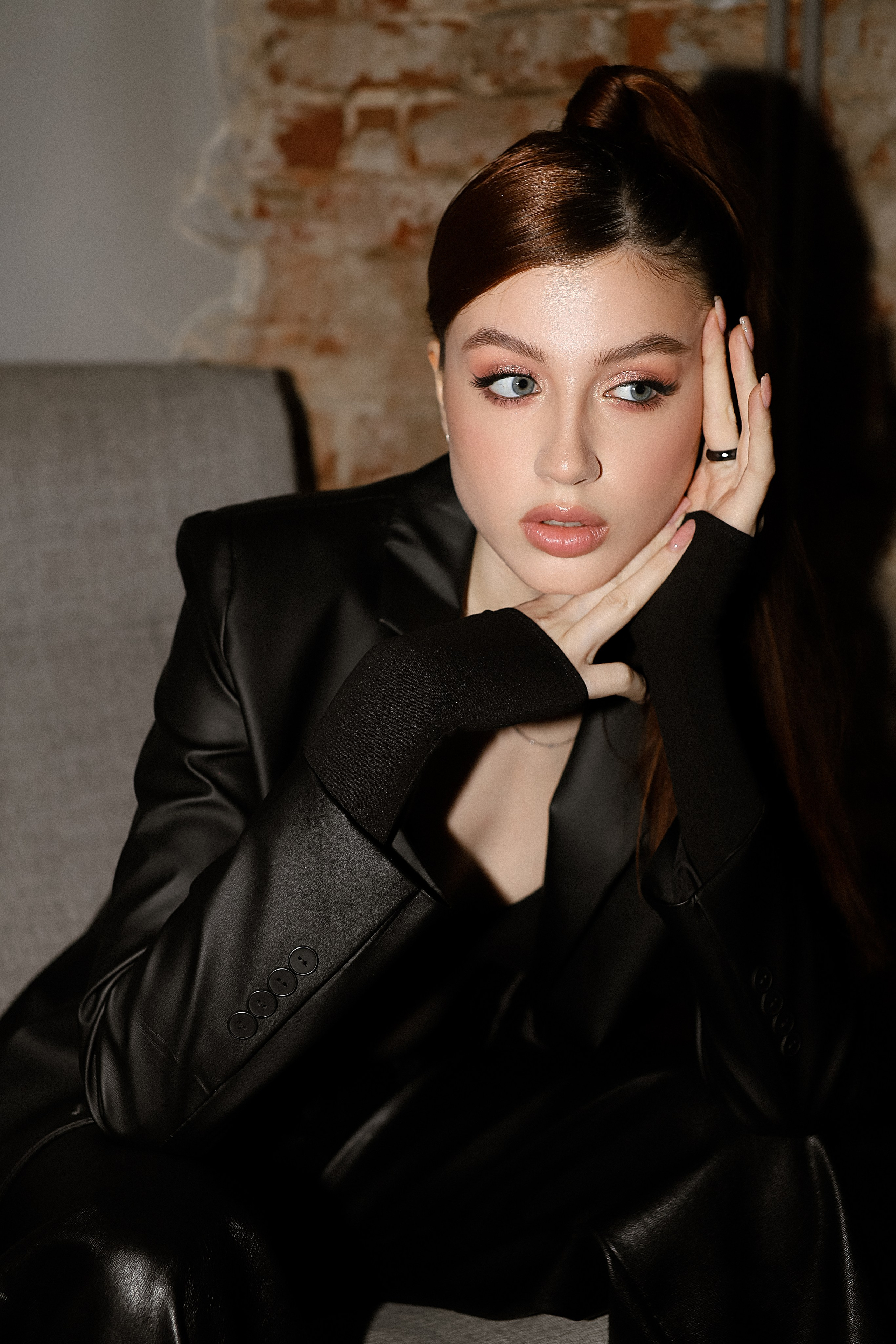 Софи, съемка в кофейне