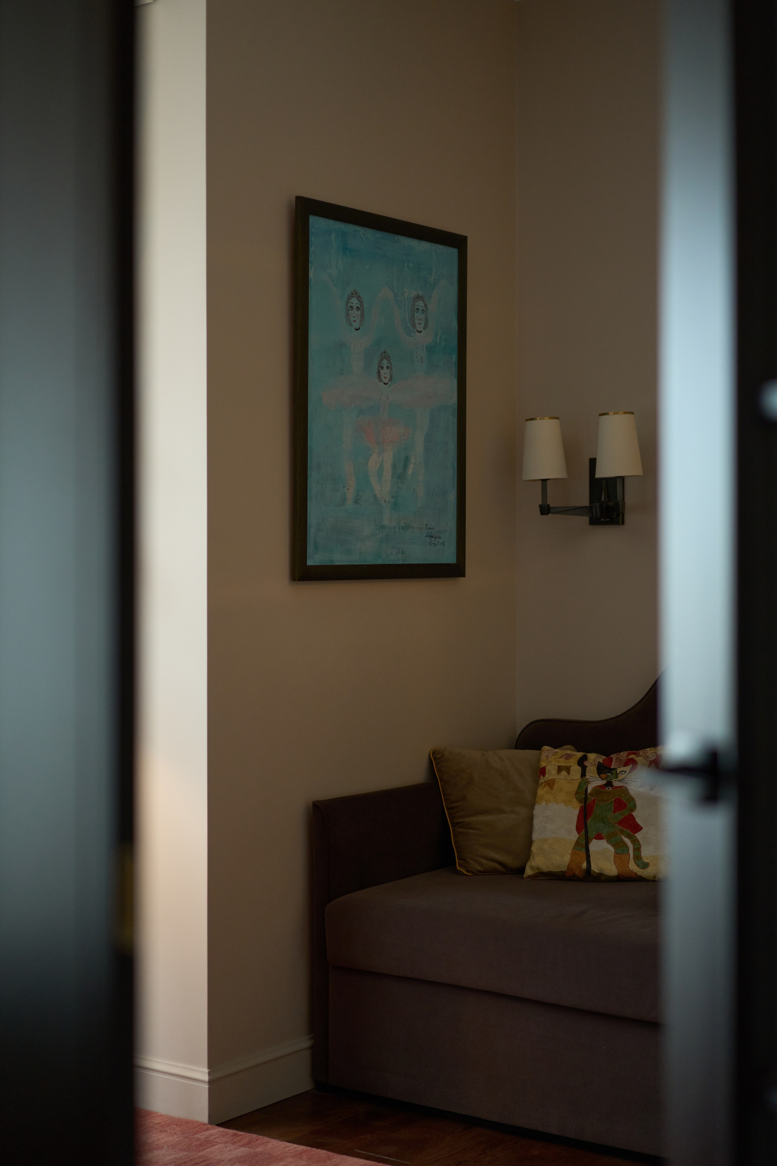 Frames. HEDONIST CODE