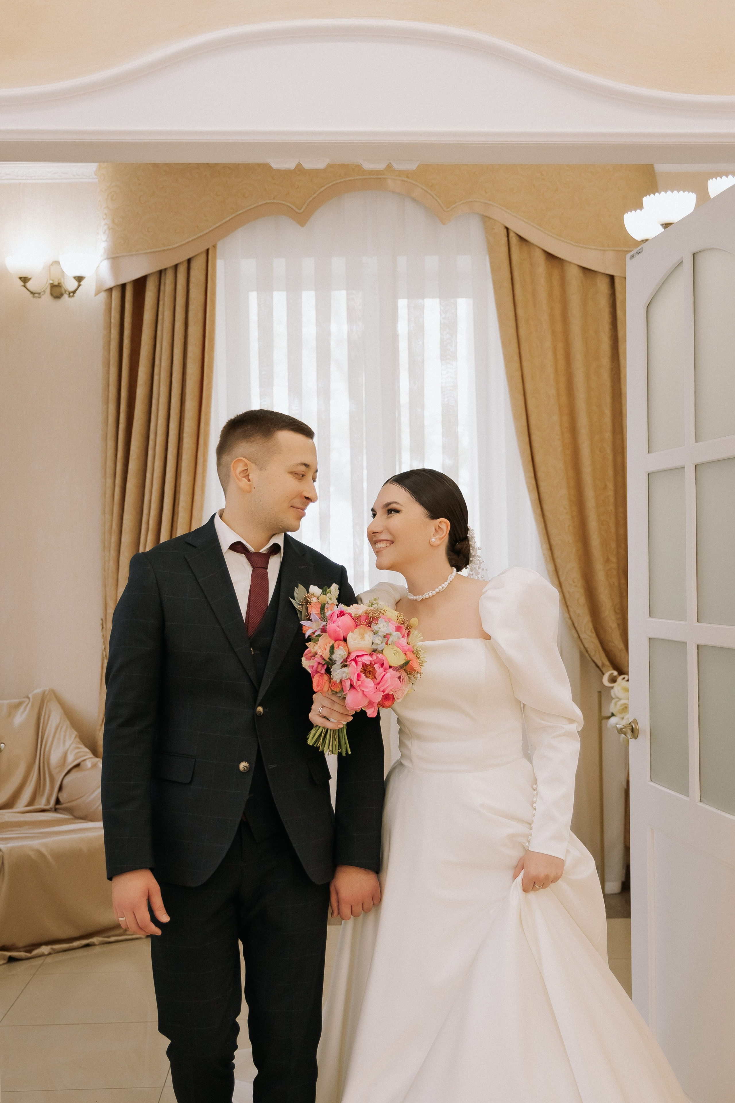 Яна и Святослав. Свадебный день. Свадебная фотография. Арина Рубах