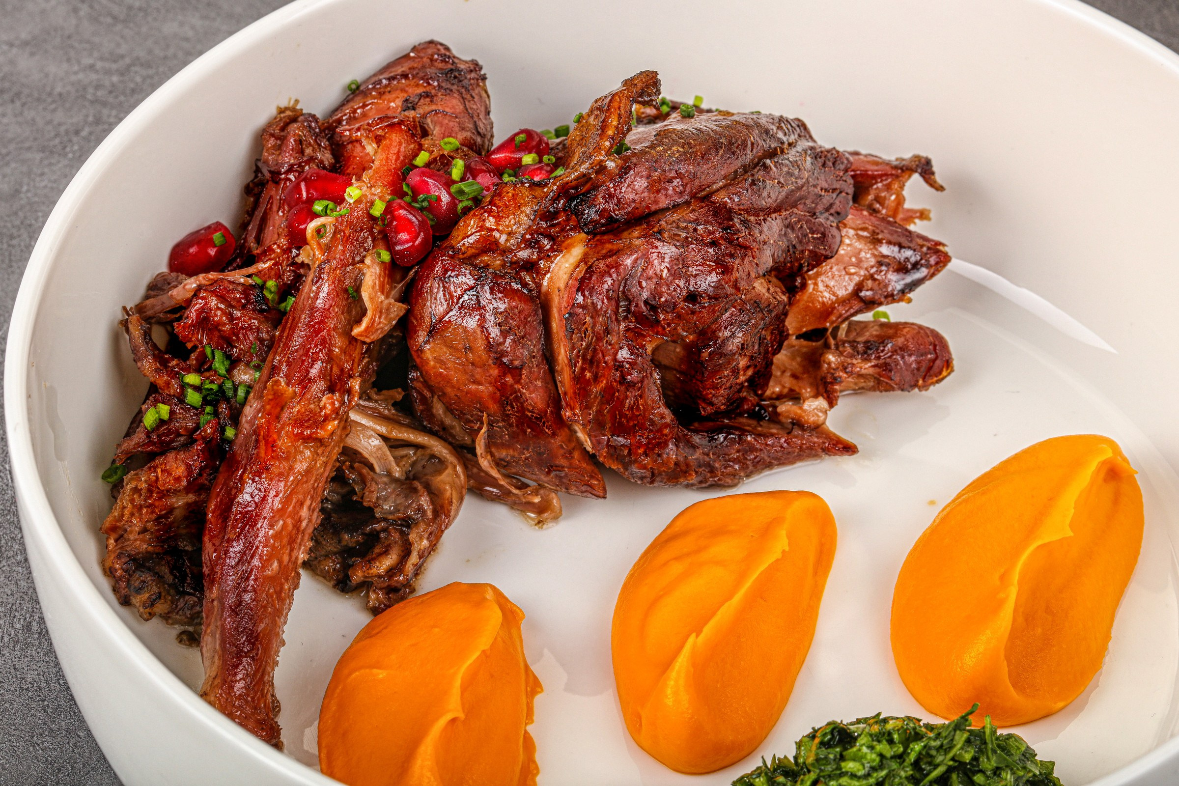 Фотосъемка блюд европейской кухни. Заказ по тел.: +7 (906) 006-90-22. Фуд-фотограф Андрей Старостин — съемка еды в Москве. 9000 руб. в час