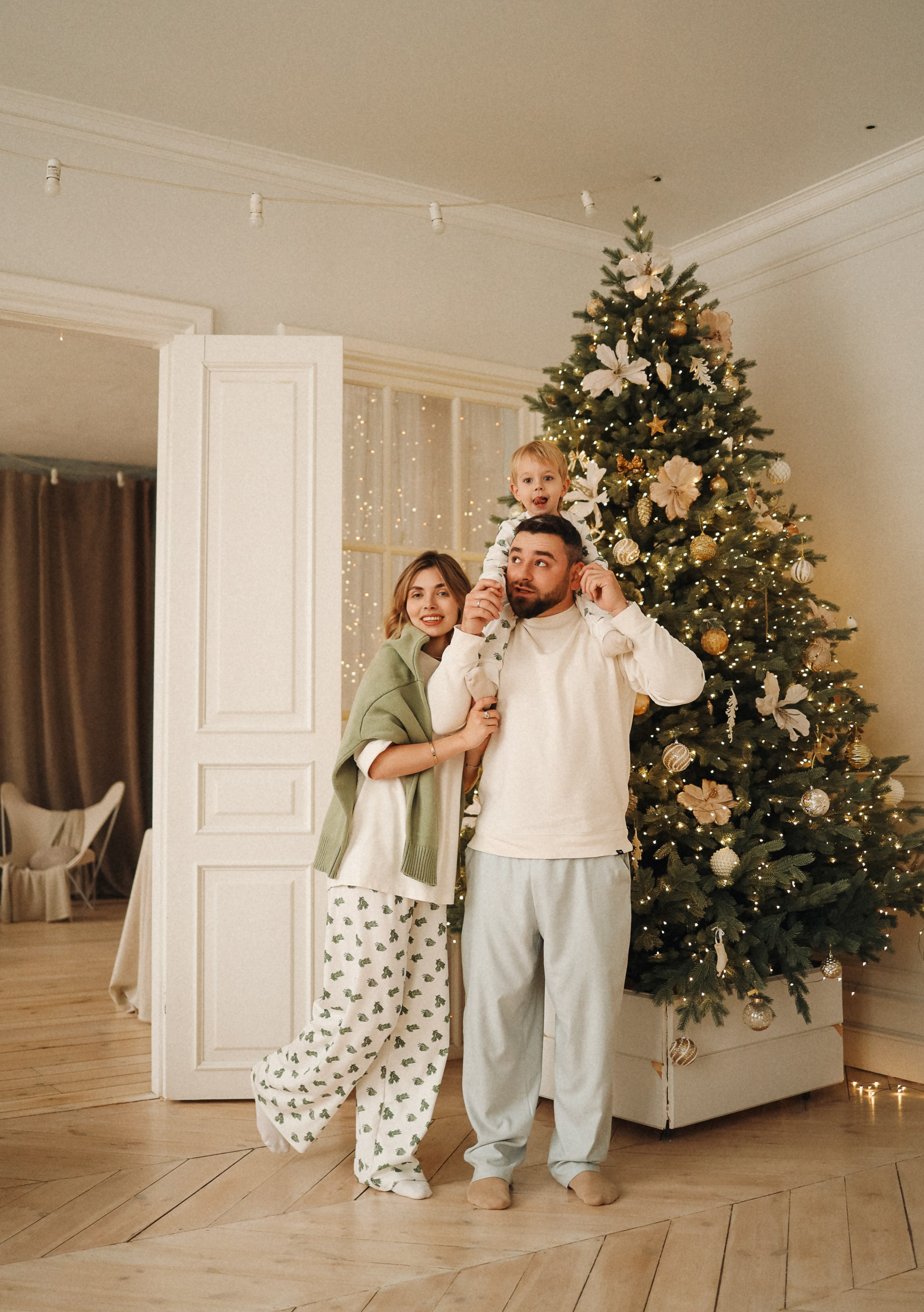 Семейная фотосессия в Villa Nina. Marina Shakirova Photography