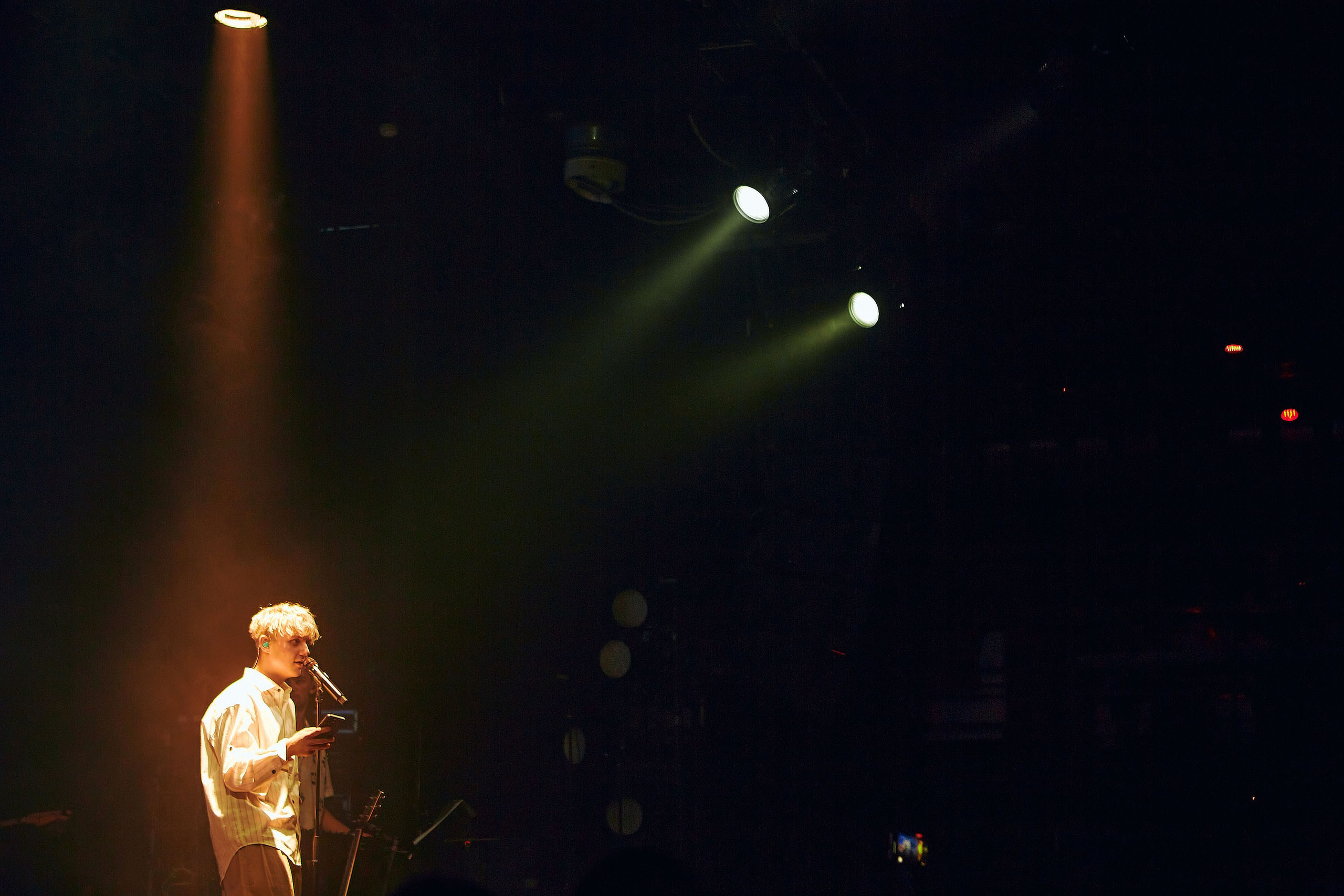 Ваня Дмитриенко «НА ОДНОЙ ОРБИТЕ ТУР». Андрей Цветков — репортажный, свадебный и портретный фотограф в Санкт-Петербурге