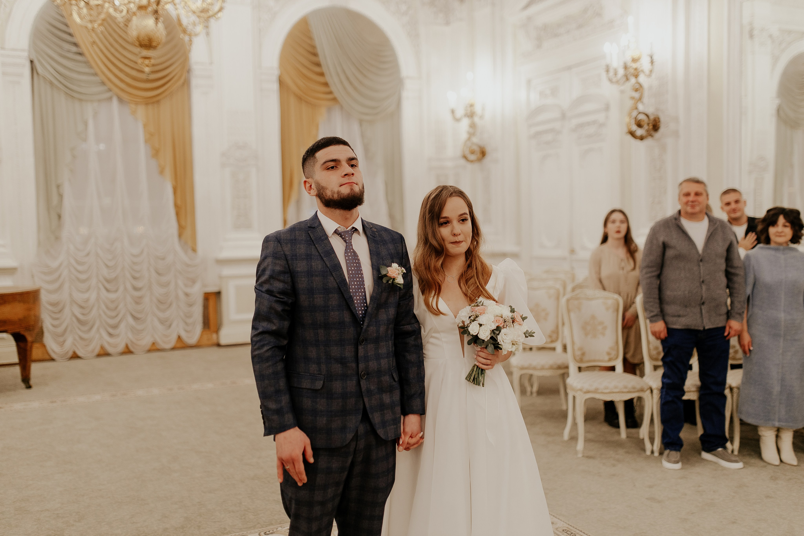 Свадьба в первом дворце бракосочетания Петербурга. Фотограф в Санкт-Петербурге Лиза Семченкова