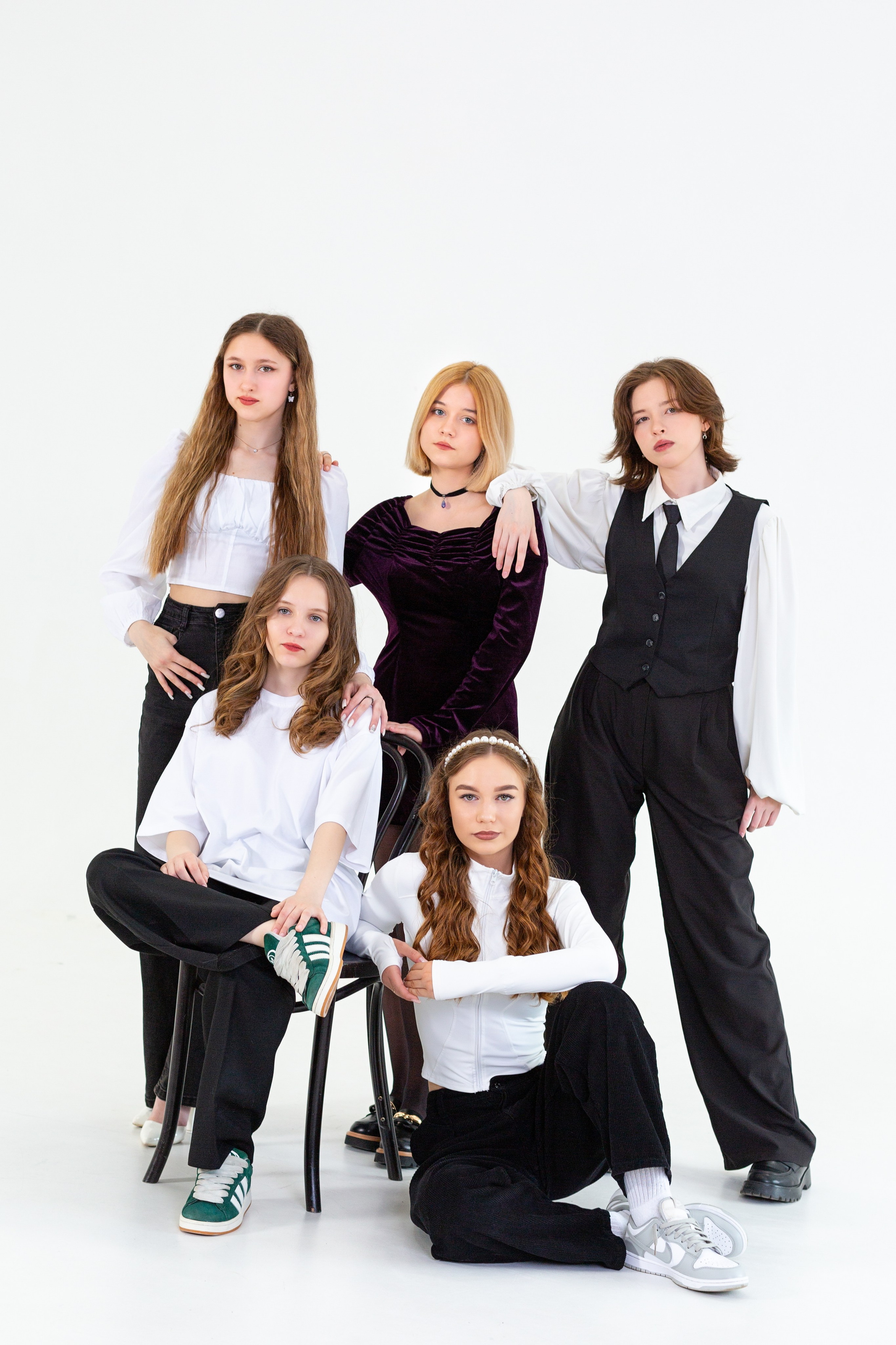 Фотоальбомы СТАРШЕКЛАССНИКИ. Студия «Фокус» детская фотография Ольги Поповой г. Бийск