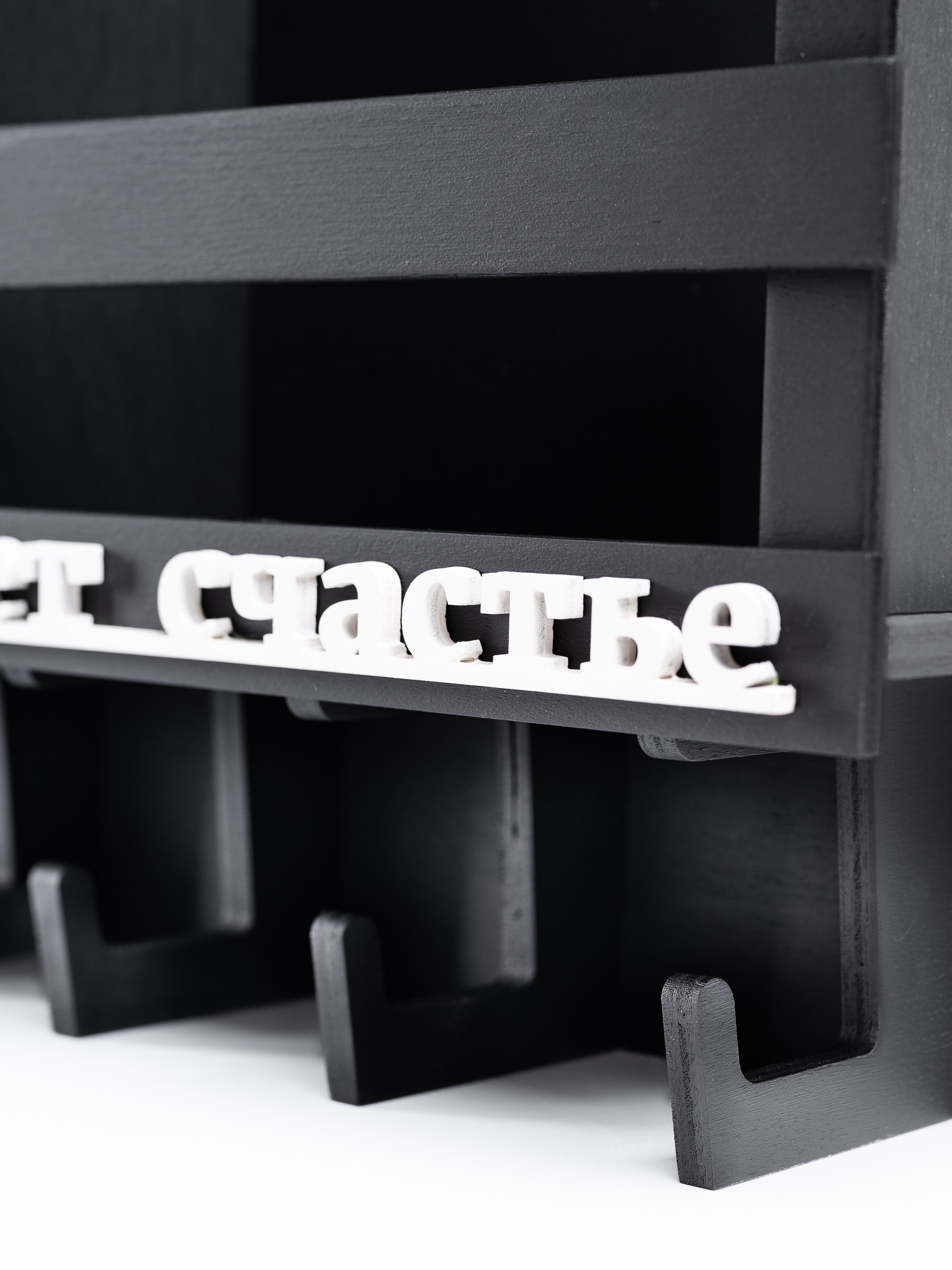 Настенные крючки. Предметный фотограф, фото для маркетплейсов Пятигорск, КМВ